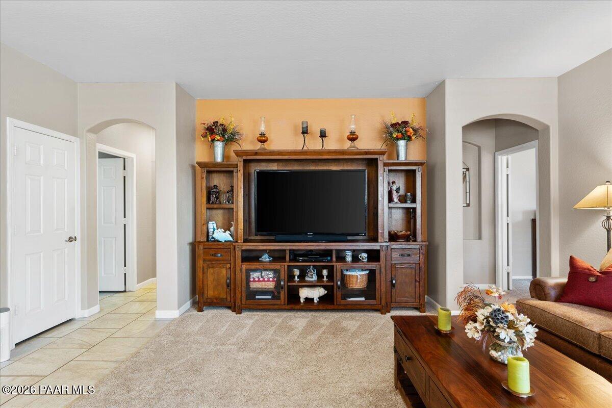 7668 E Dusty Boot Road