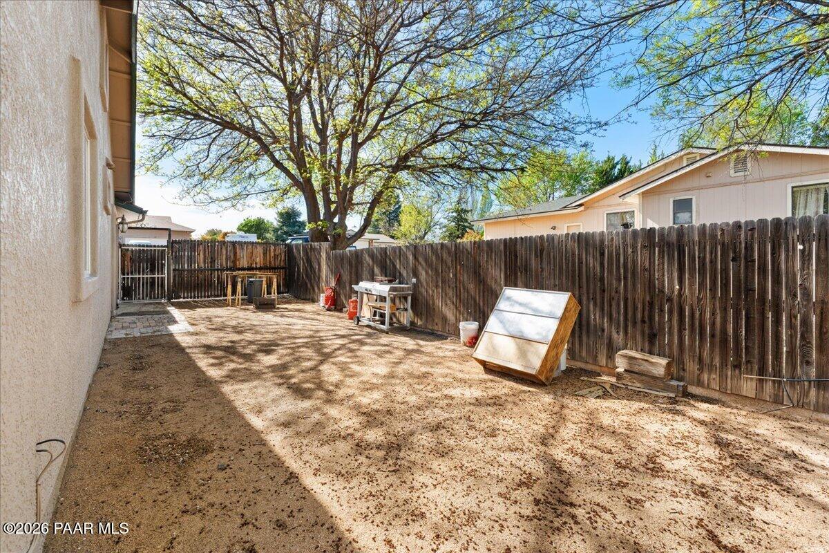 5089 N Village Drive