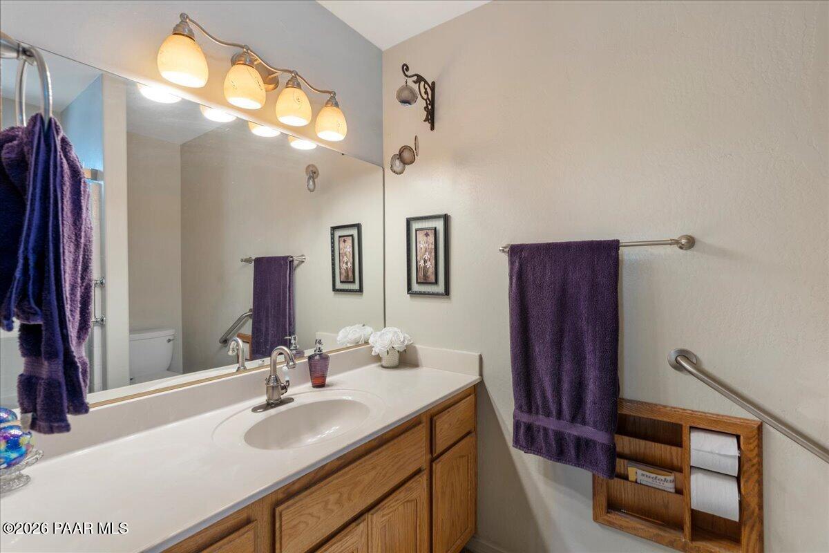 5089 N Village Drive