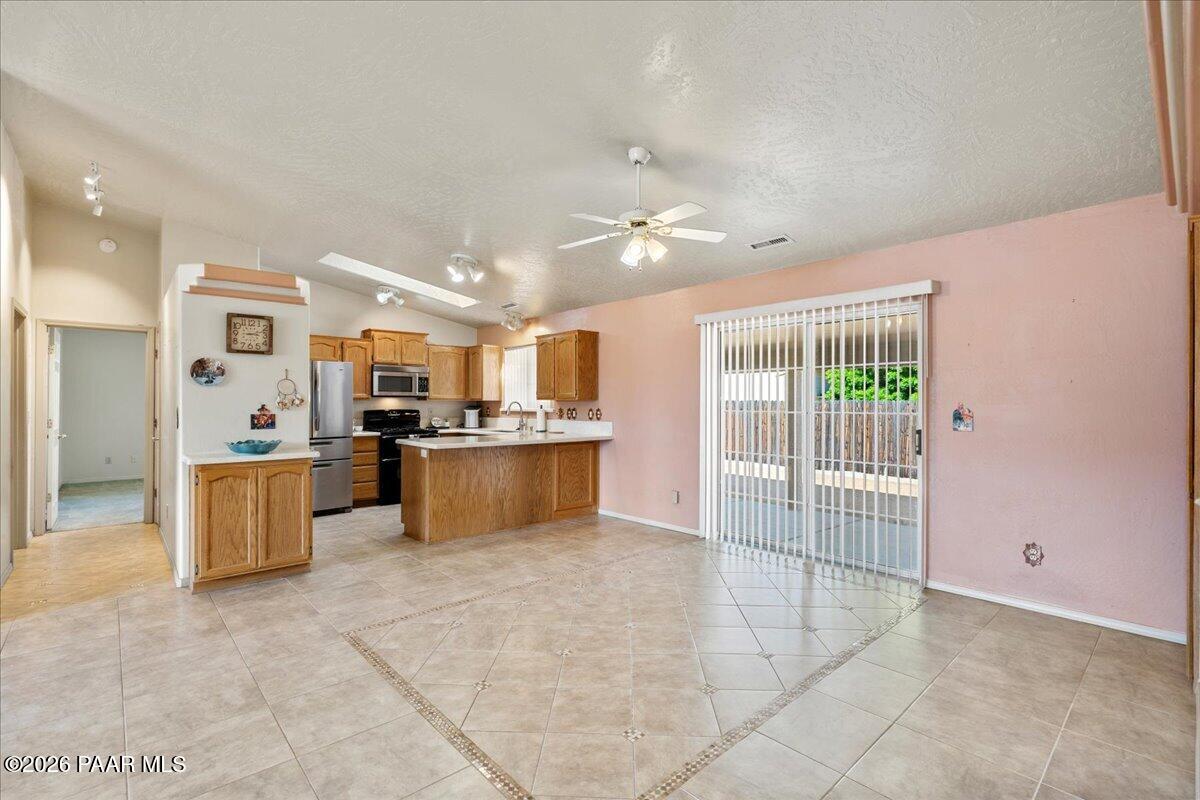 5089 N Village Drive