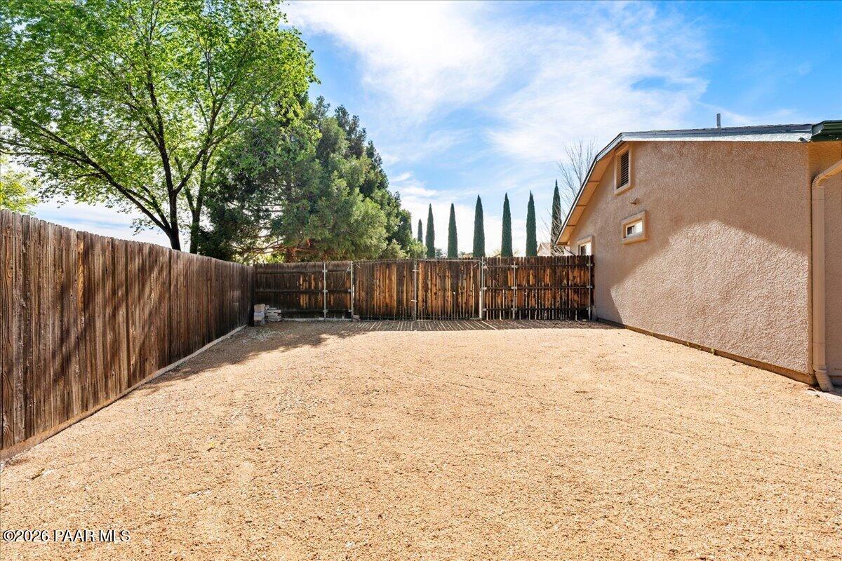 5089 N Village Drive