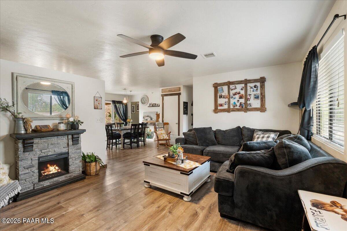 8601 E Crater Court