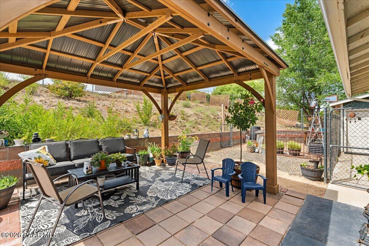 8601 E Crater Court
