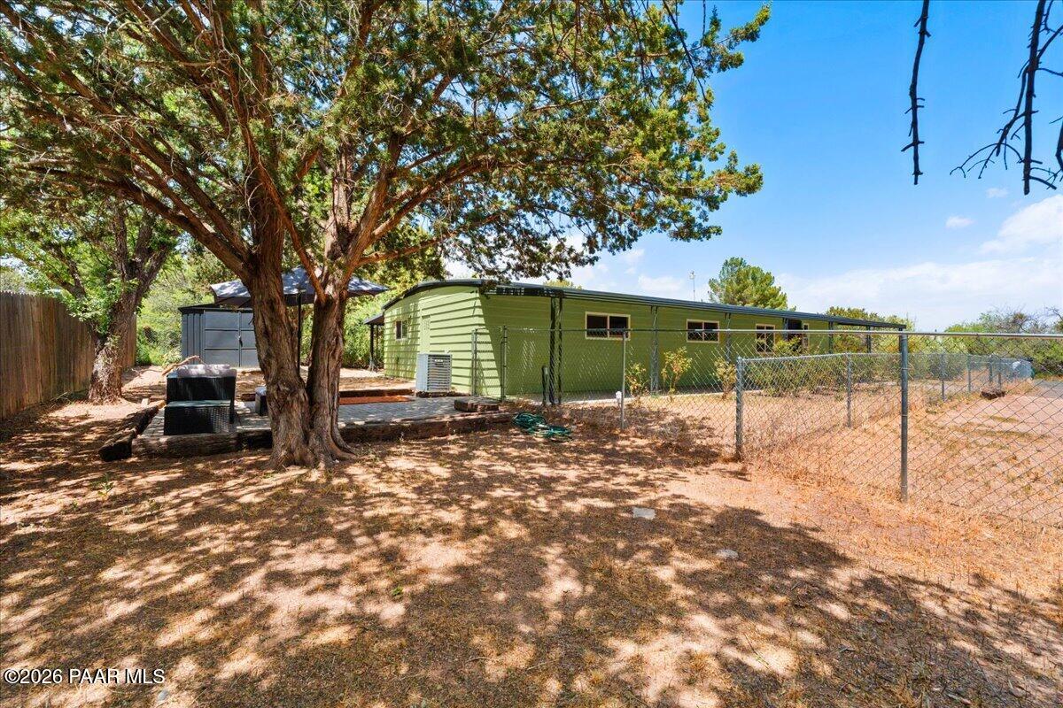 20589 E Larry Lane