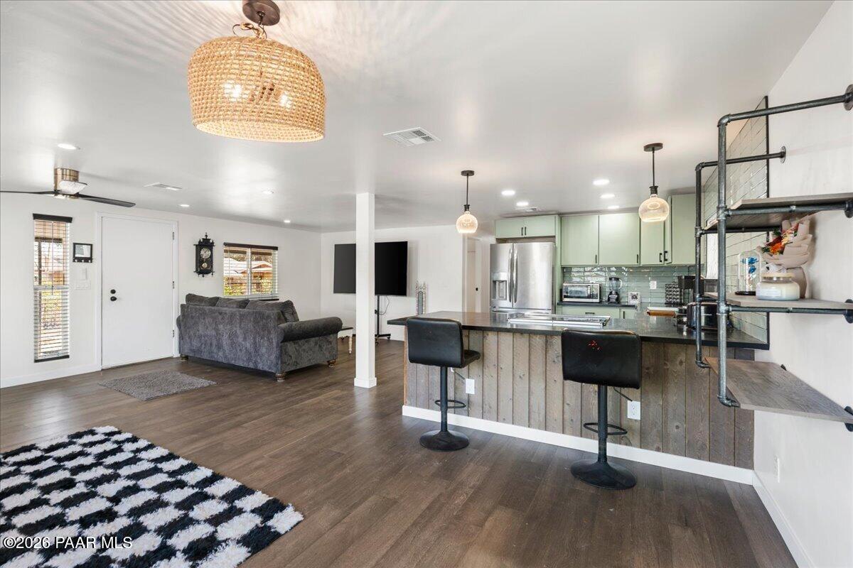 20589 E Larry Lane