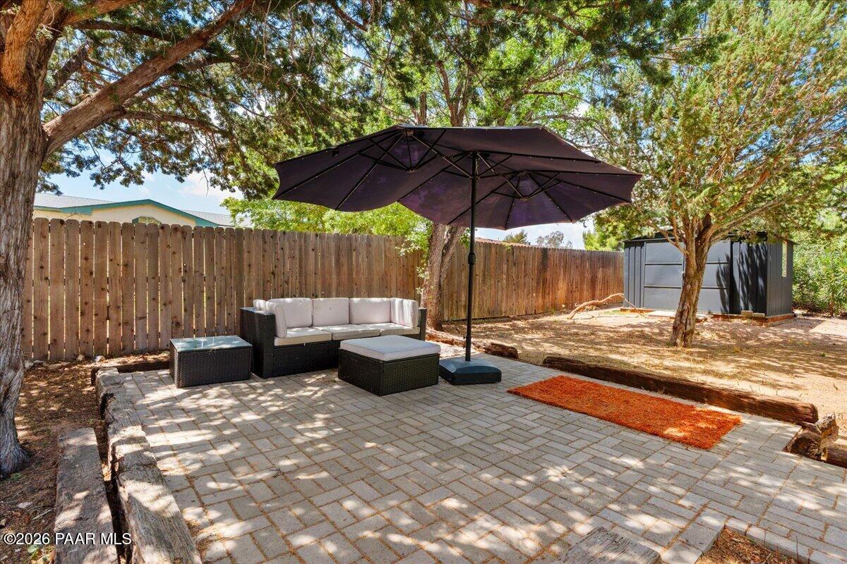 20589 E Larry Lane