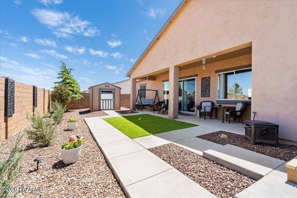 8174 N Sunset Ridge