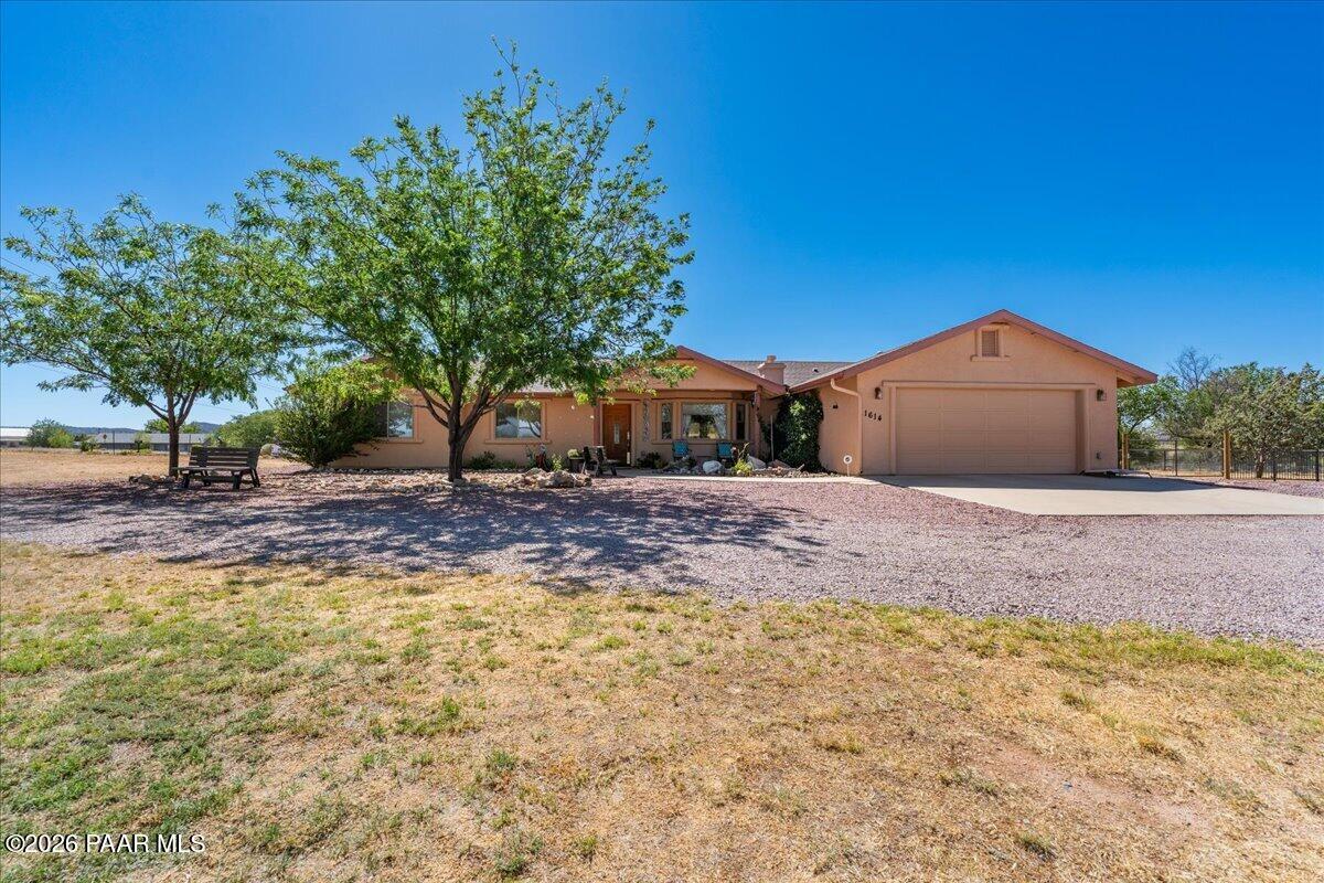 1614 N Road 4 1/2