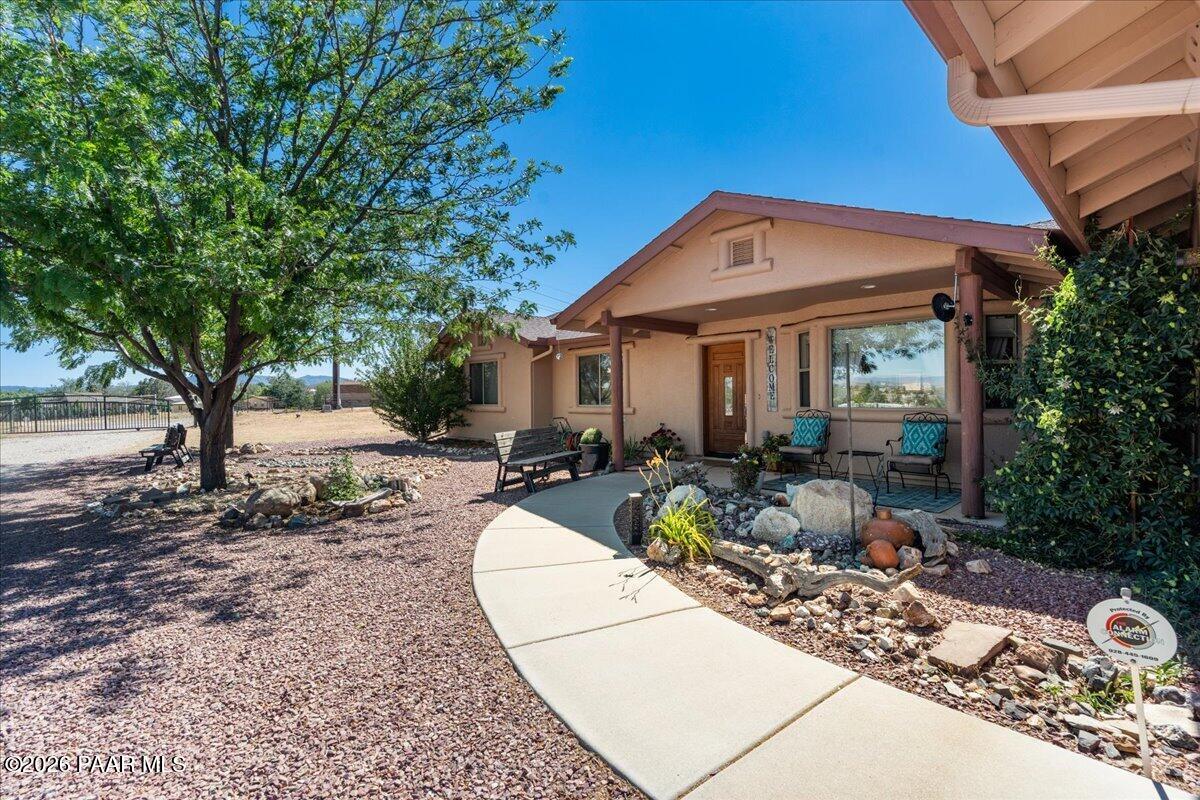 1614 N Road 4 1/2