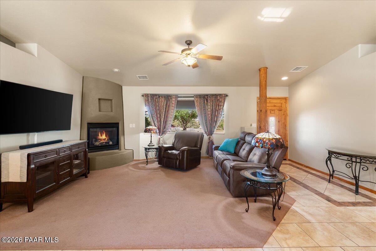 1614 N Road 4 1/2