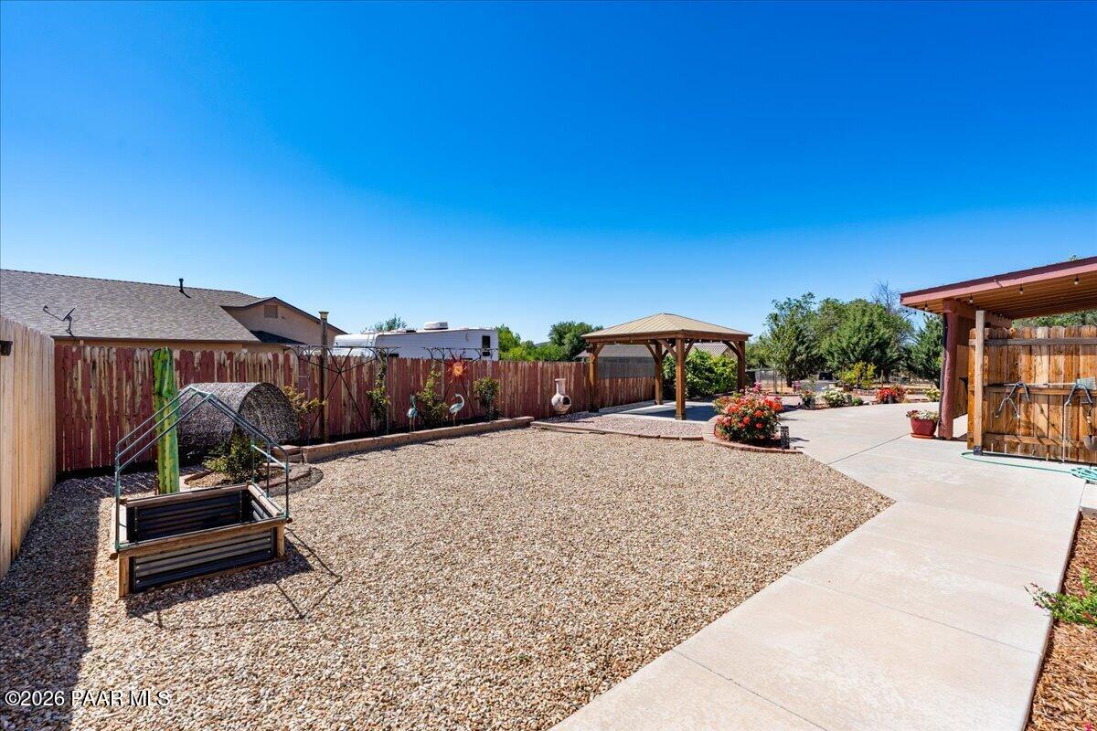 1614 N Road 4 1/2