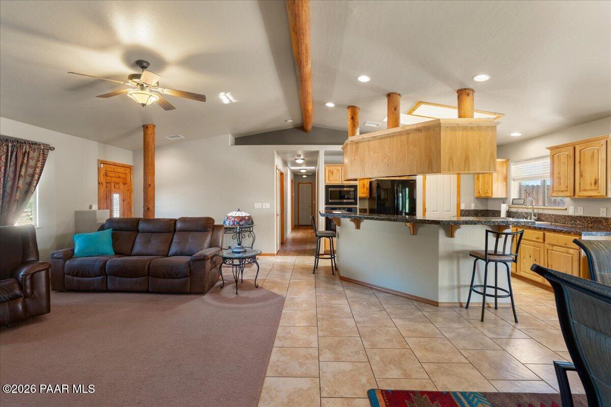 1614 N Road 4 1/2