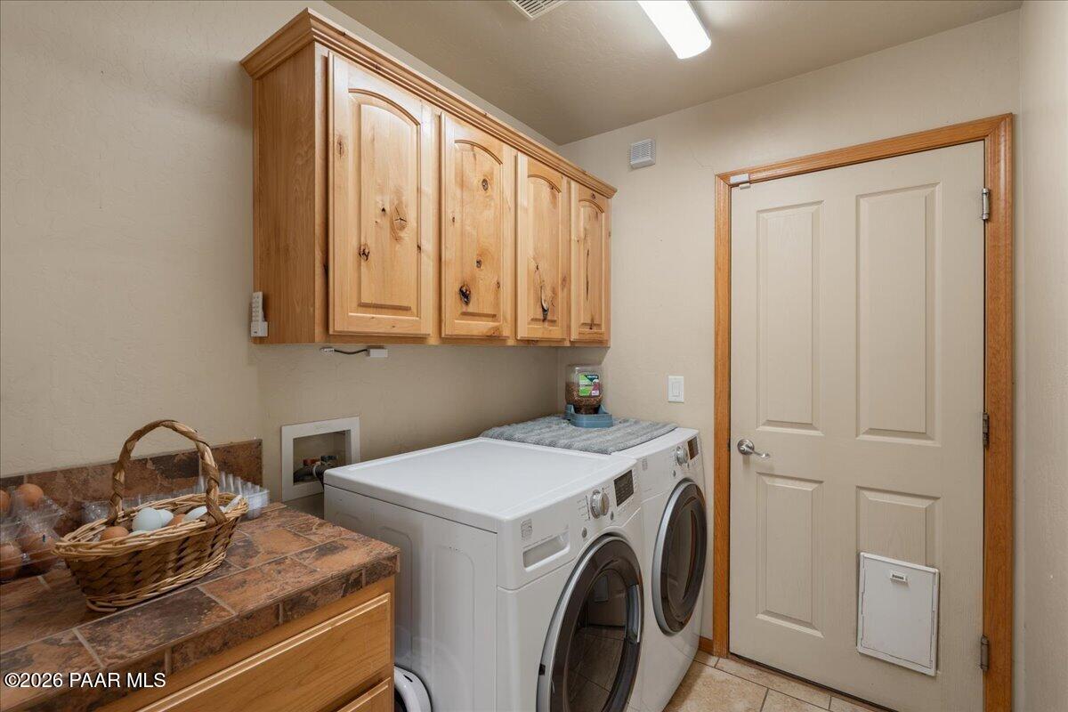 1614 N Road 4 1/2