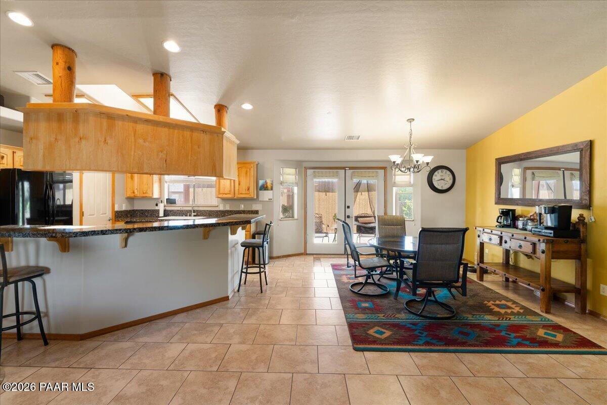 1614 N Road 4 1/2