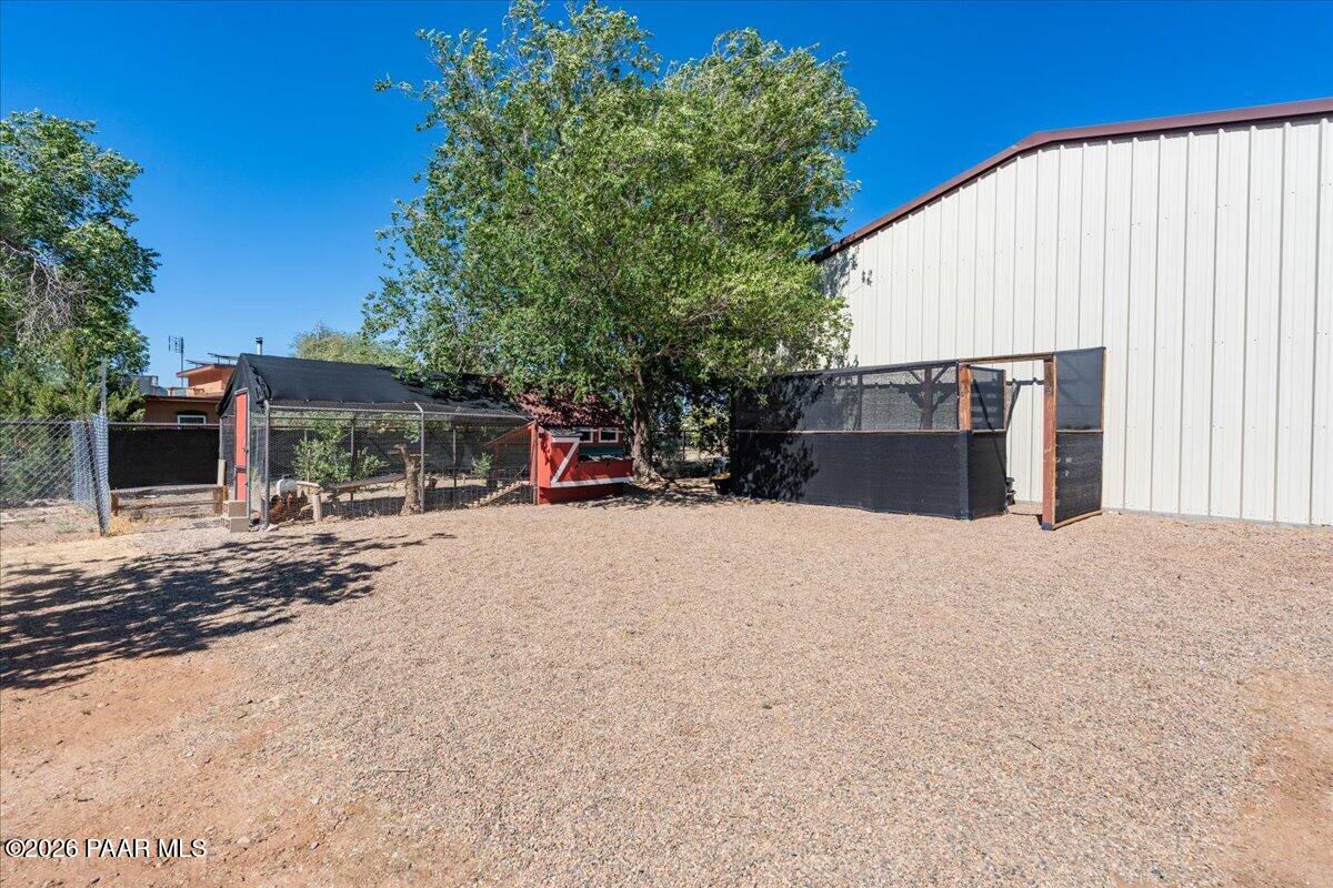 1614 N Road 4 1/2