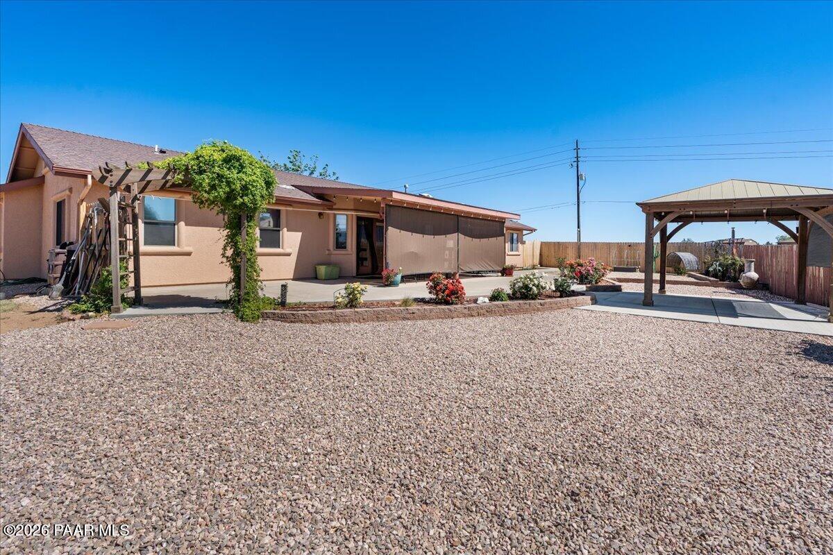 1614 N Road 4 1/2