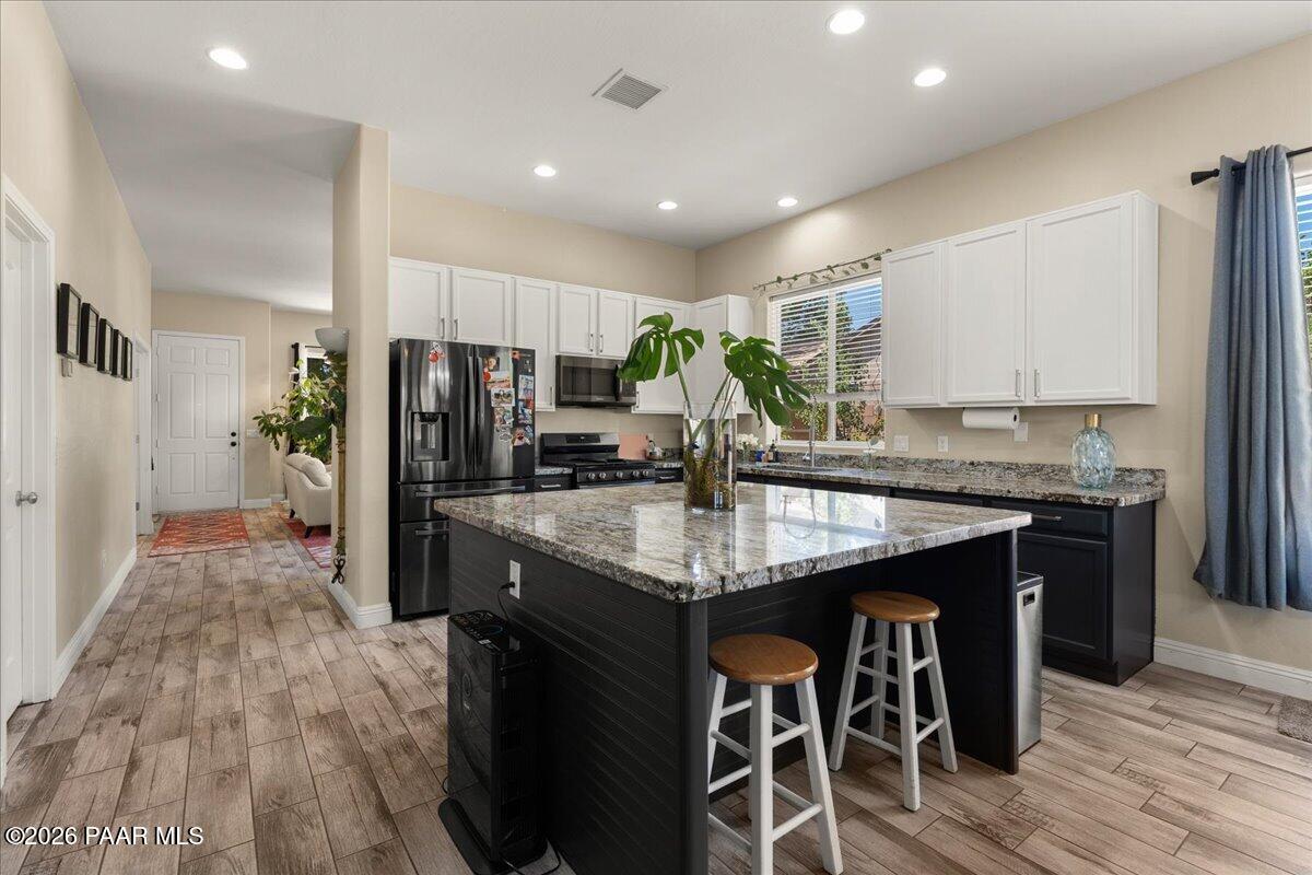 7648 E Nightingale Star Lane
