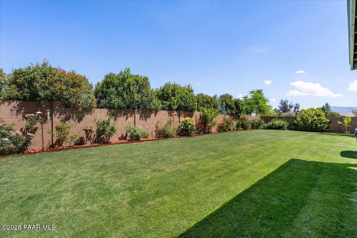 7648 E Nightingale Star Lane