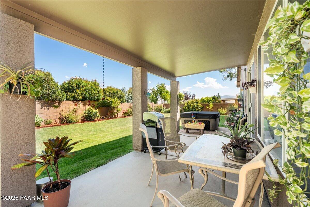 7648 E Nightingale Star Lane