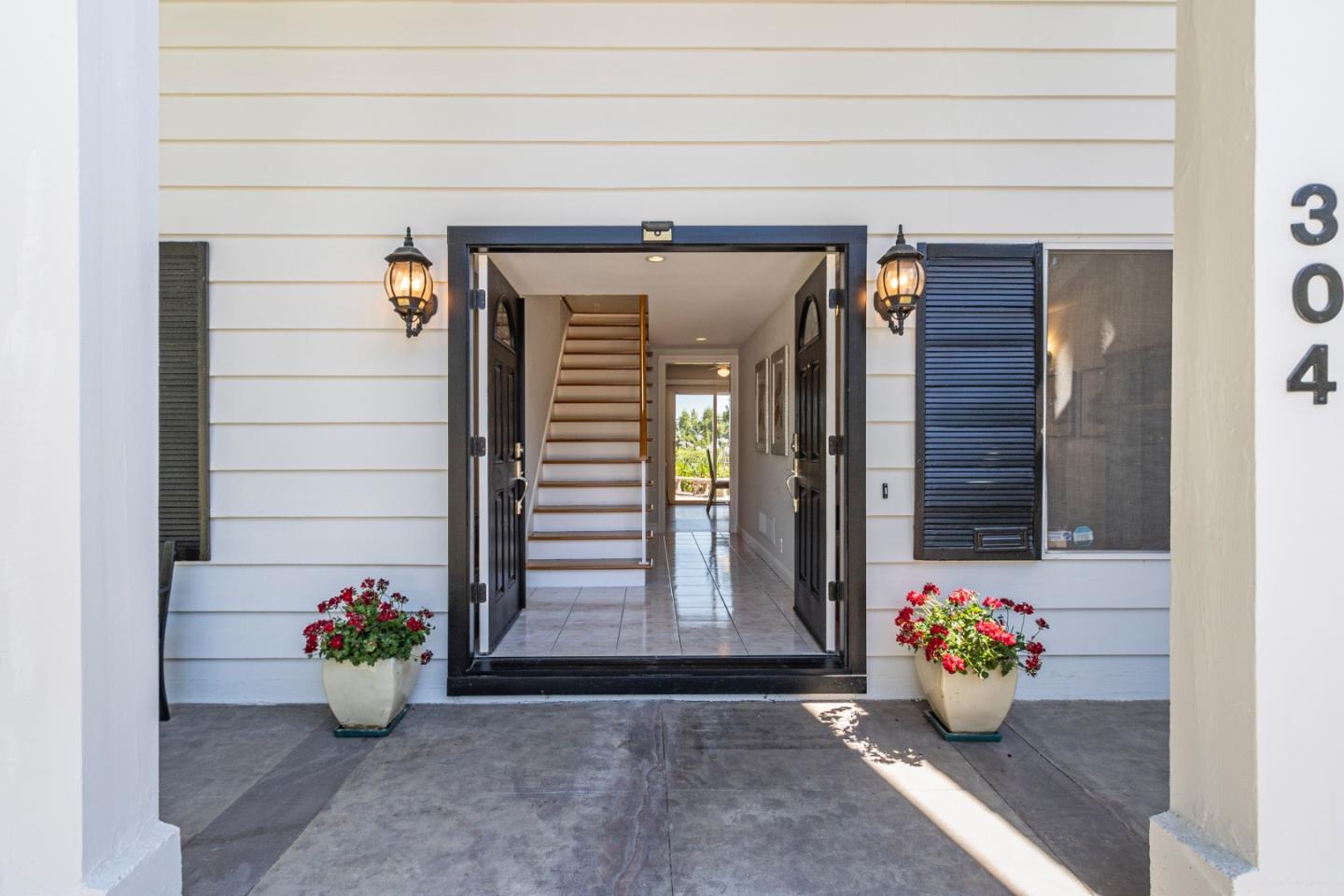 304 Westhill DR
