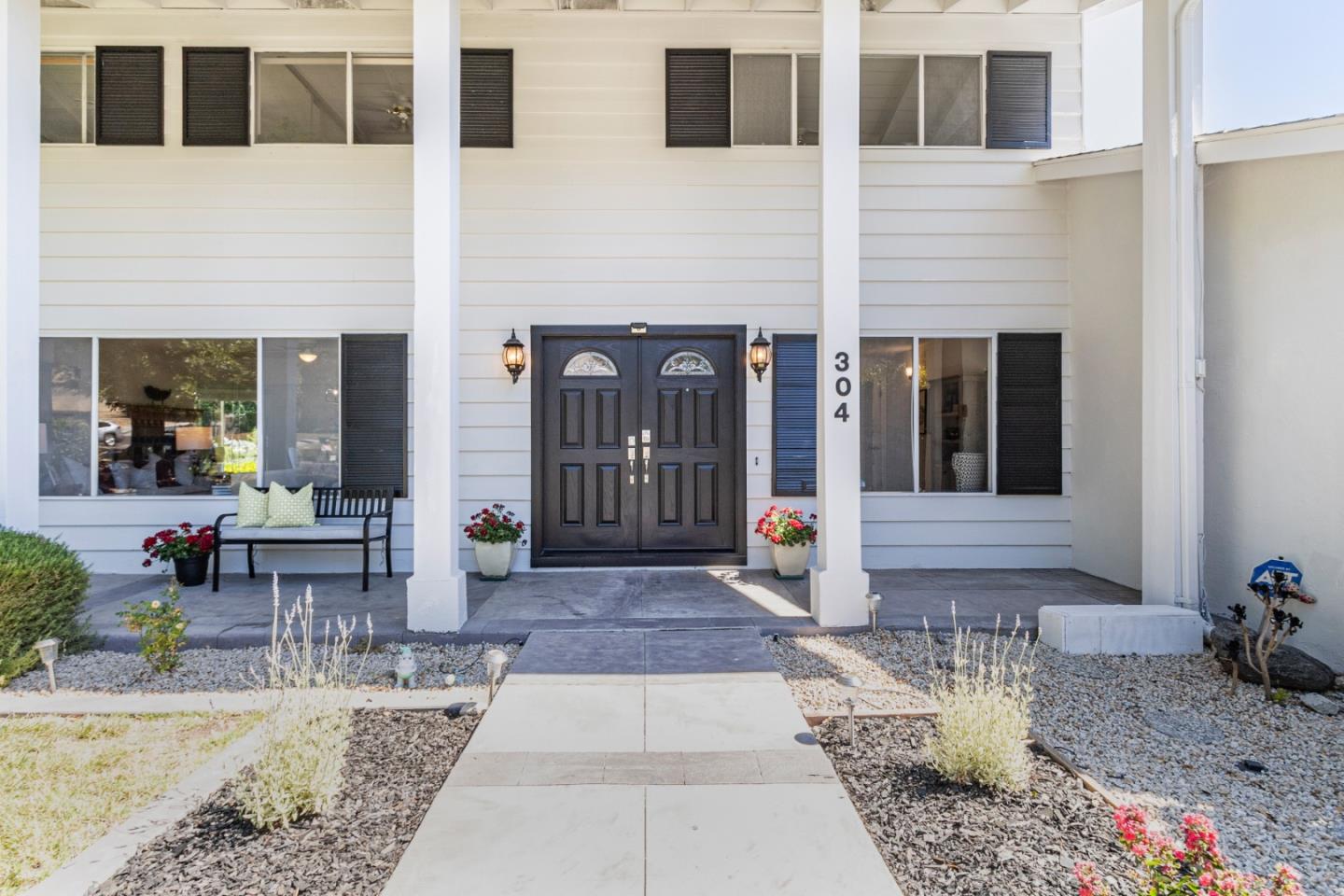 304 Westhill DR