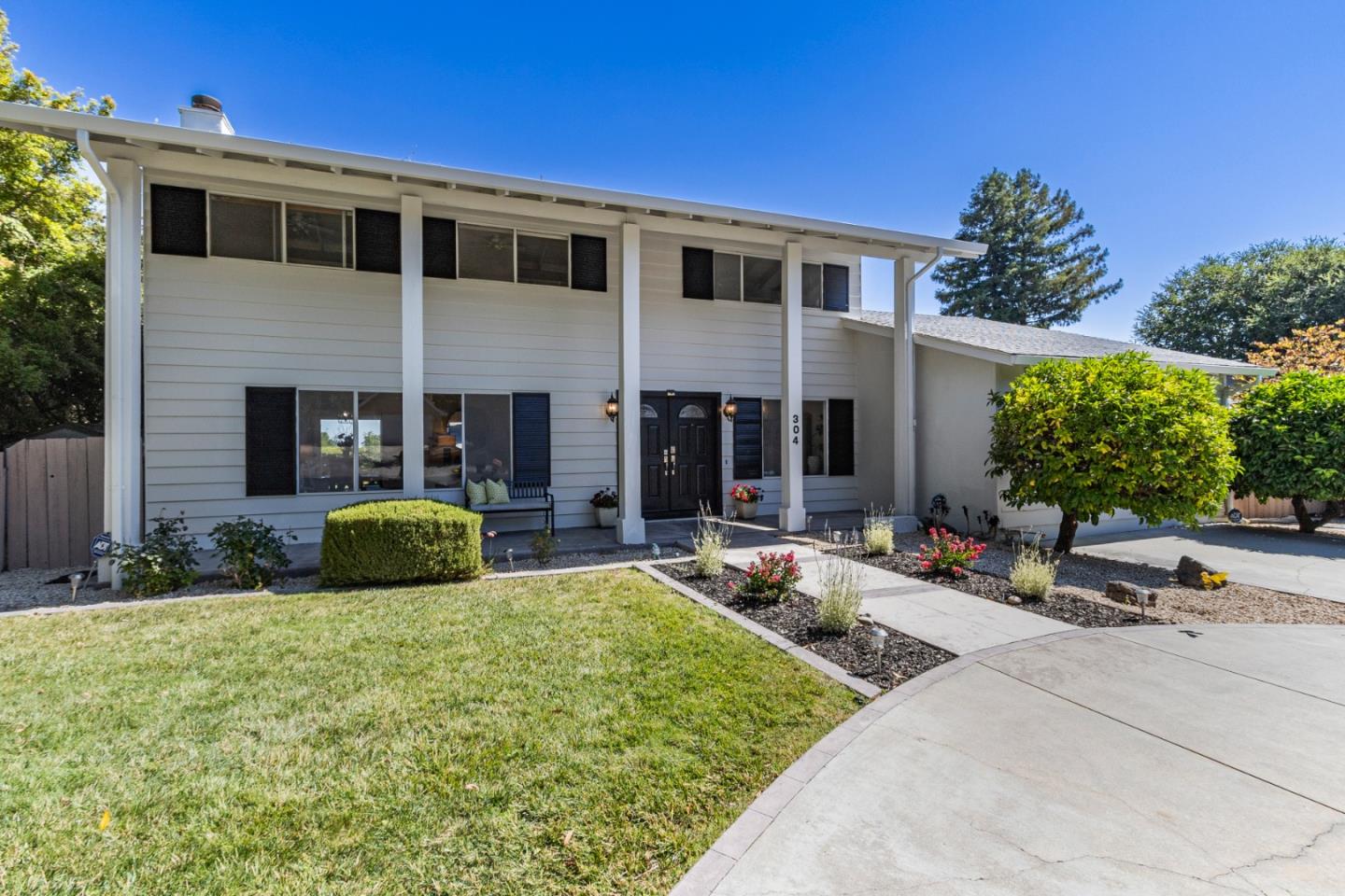 304 Westhill DR