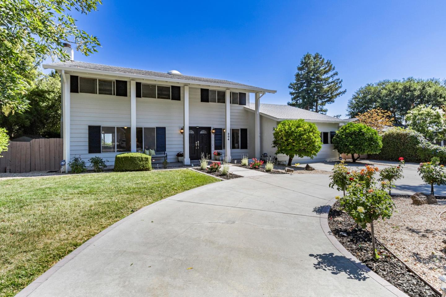 304 Westhill DR