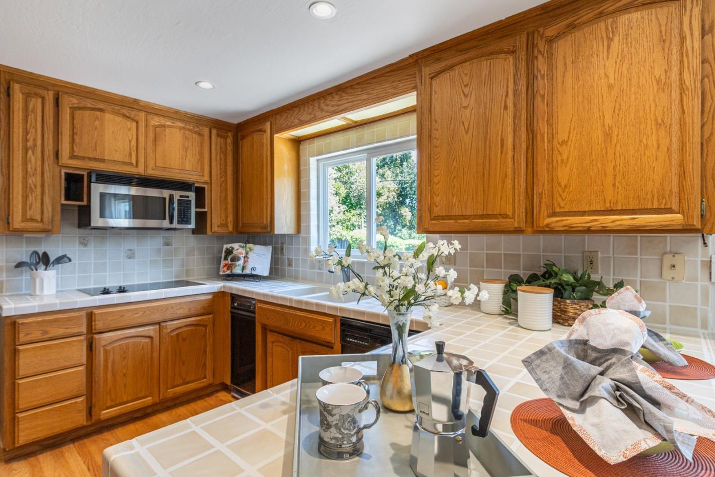 304 Westhill DR