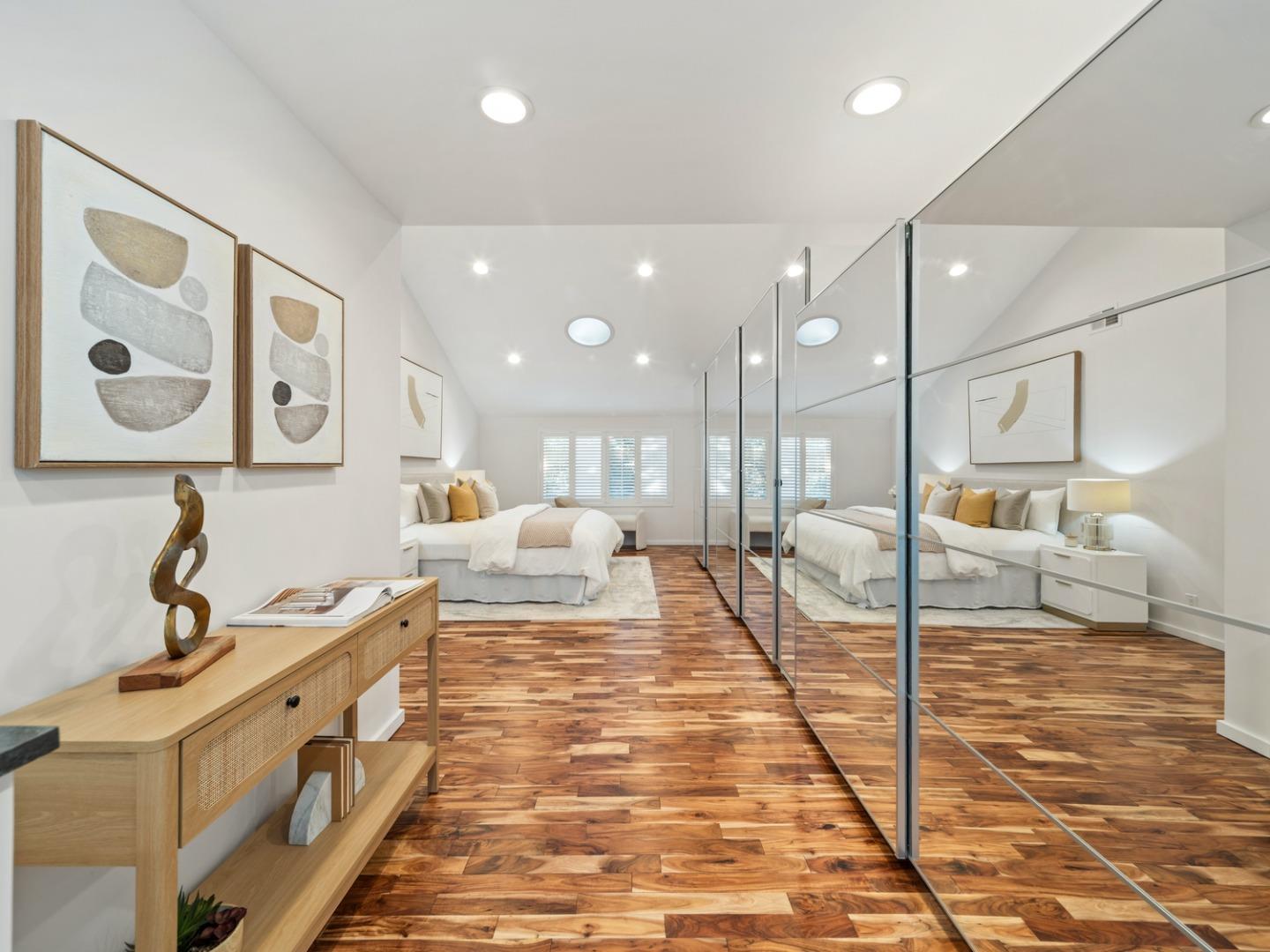 1031 Las Palmas Drive