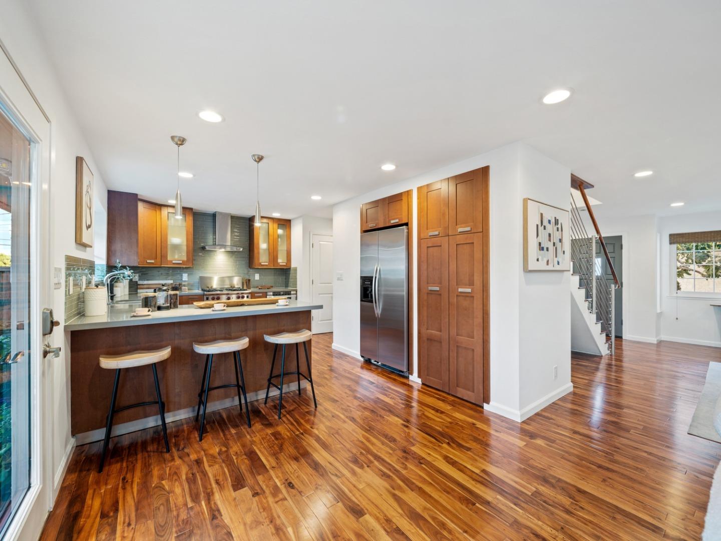 1031 Las Palmas Drive