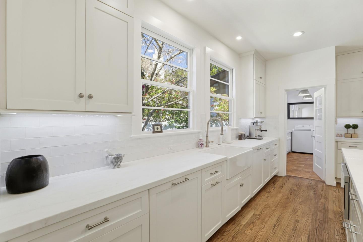 566 East Crescent Drive