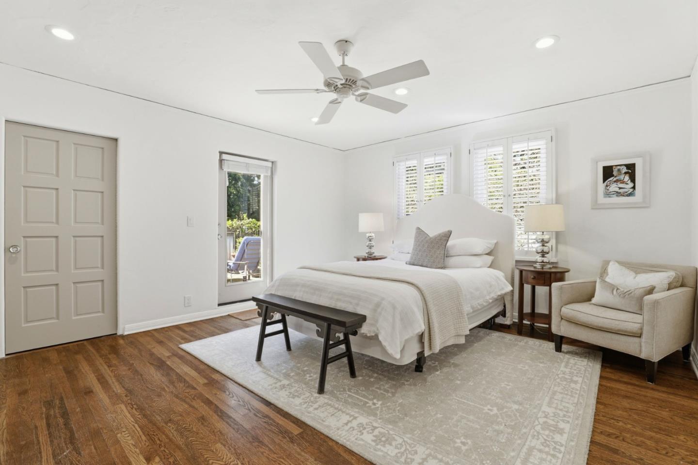 566 East Crescent Drive