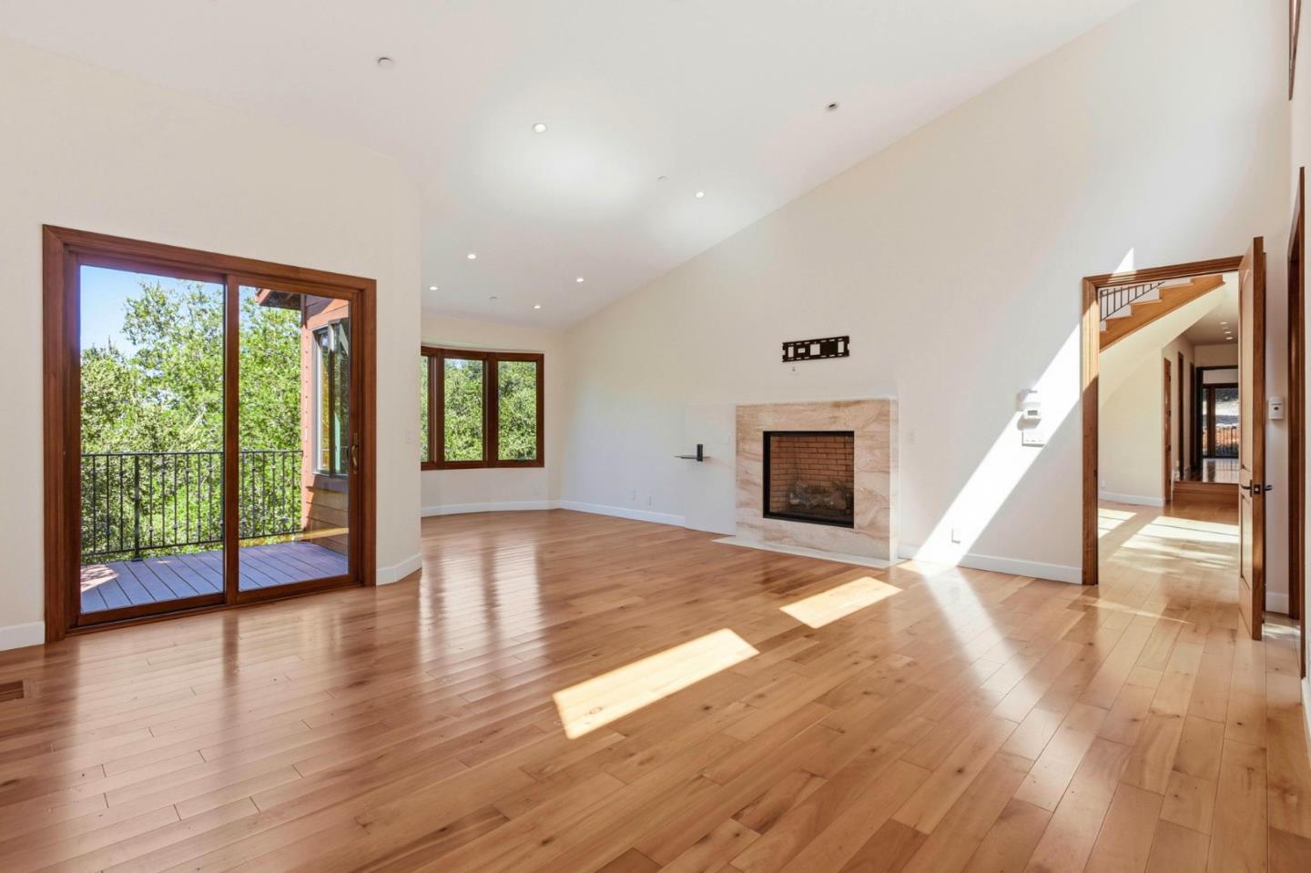 3911 Pepper Tree CT