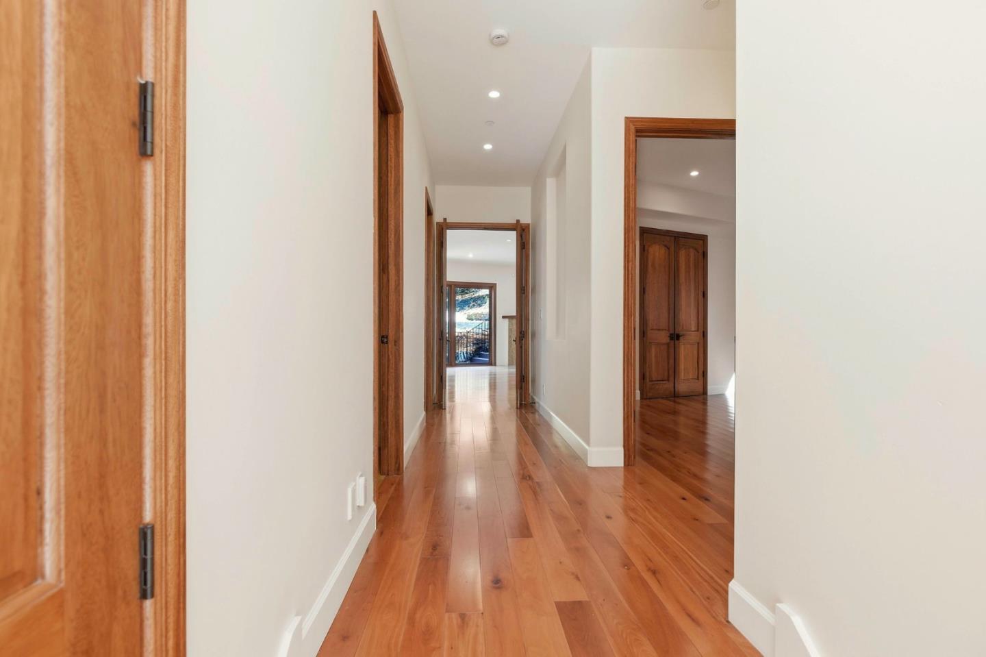 3911 Pepper Tree CT
