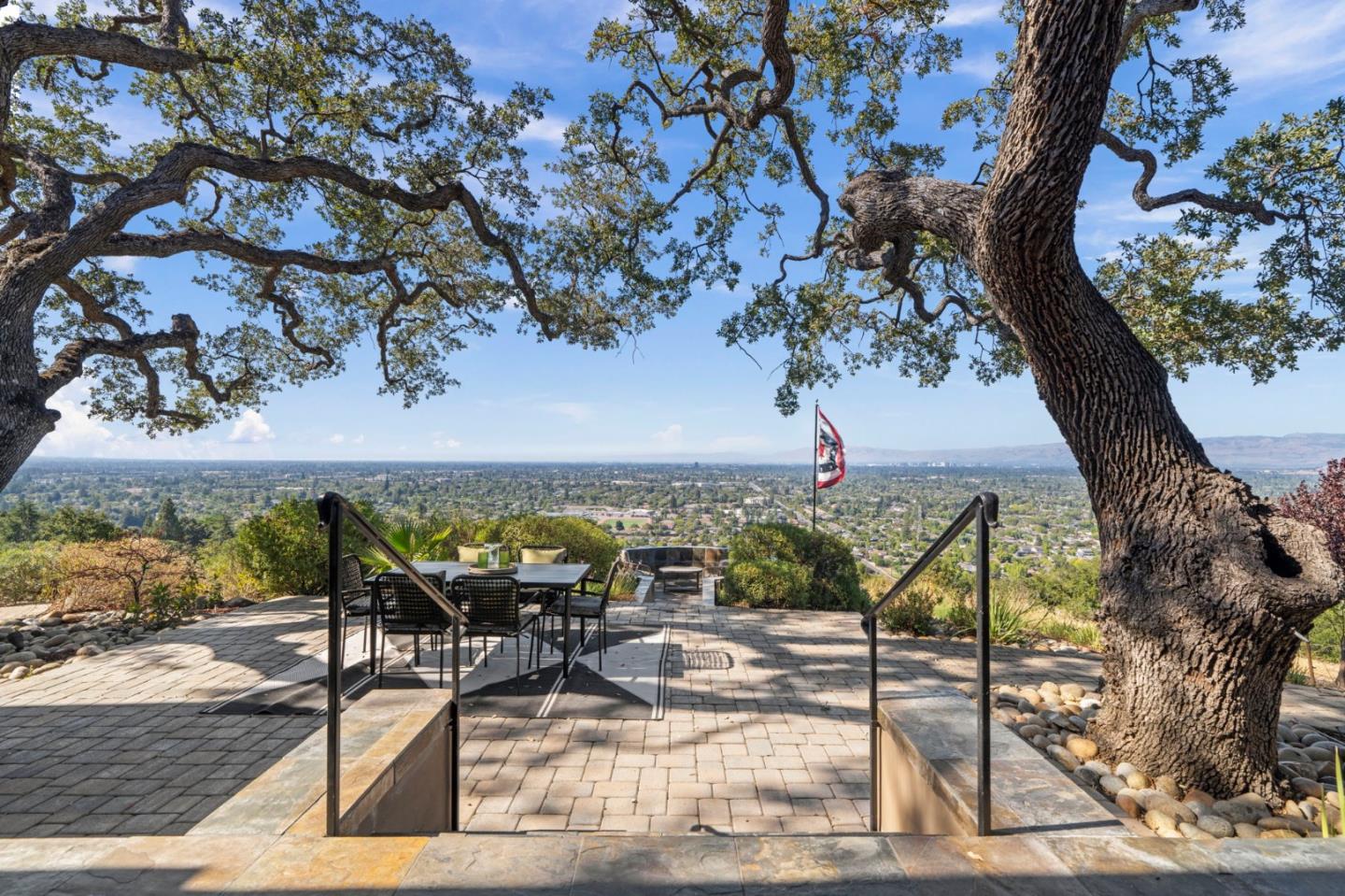 14942 Larga Vista DR