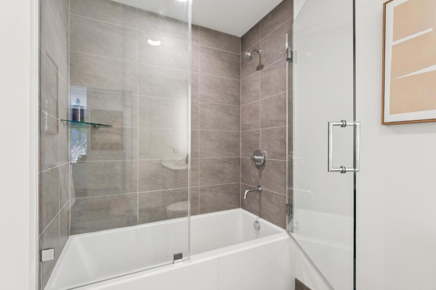 201 Folsom ST 4F