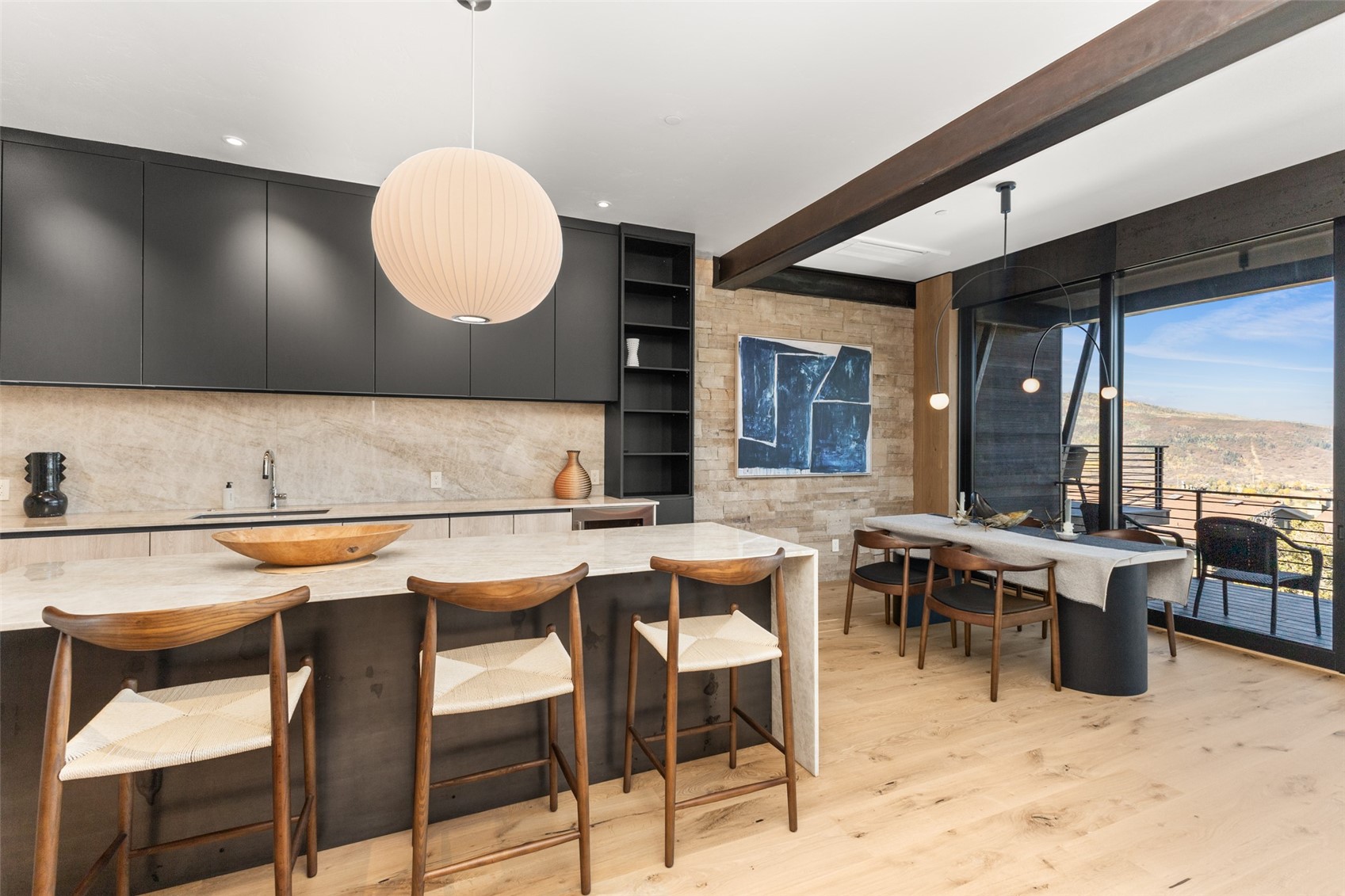1312 Mira Vista COURT
