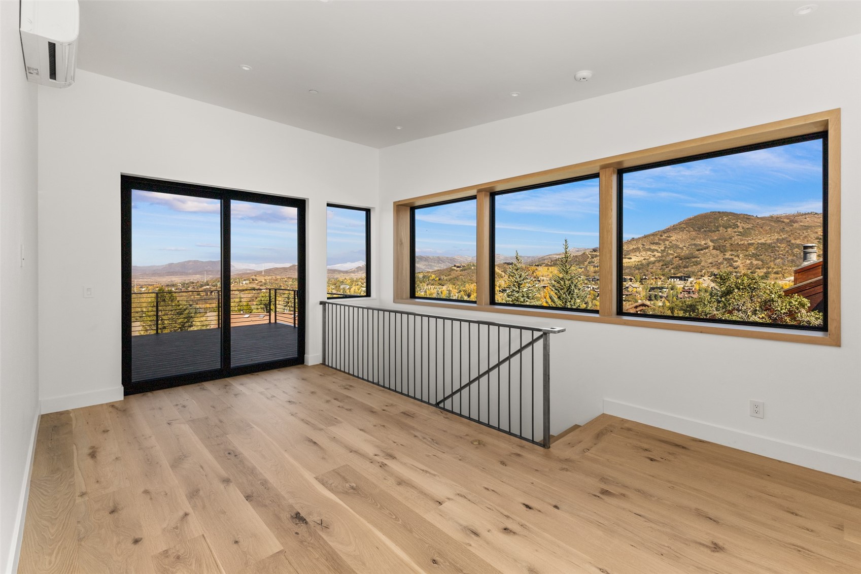 1312 Mira Vista COURT