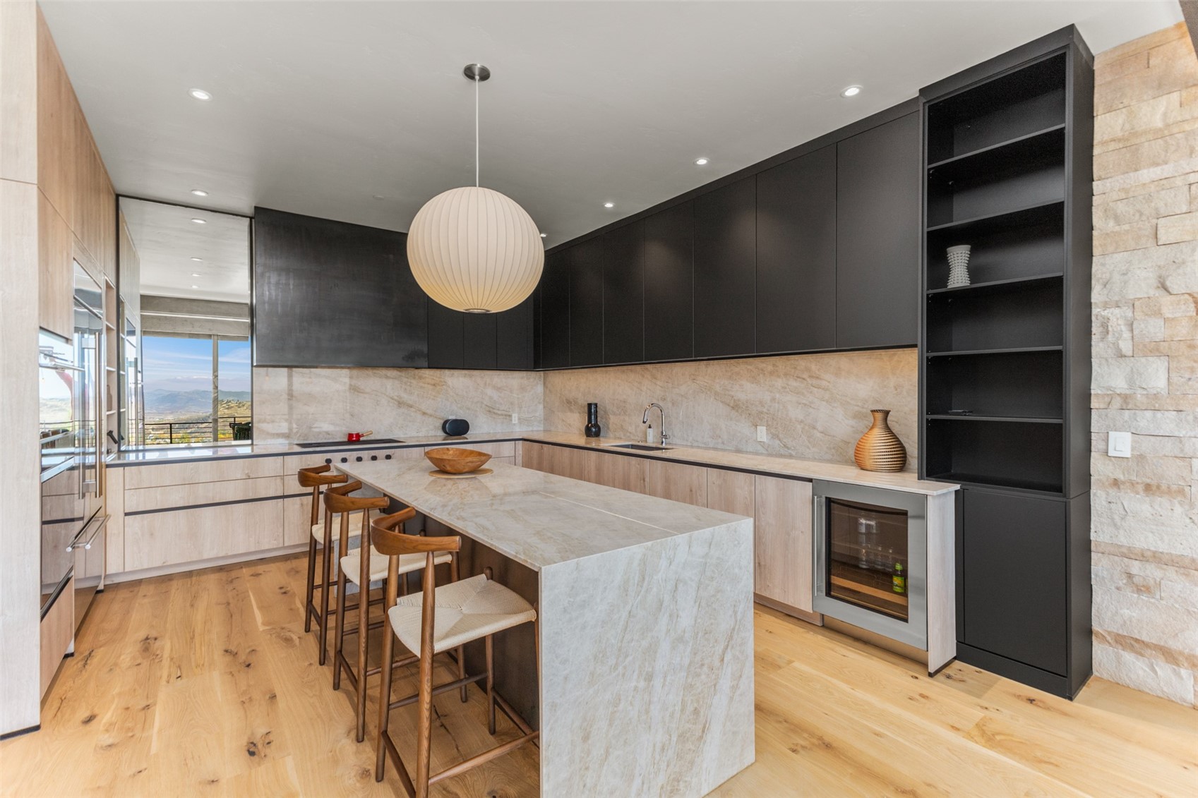 1312 Mira Vista COURT