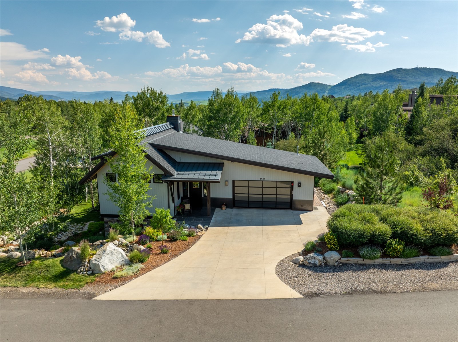 1511 Harwig CIRCLE