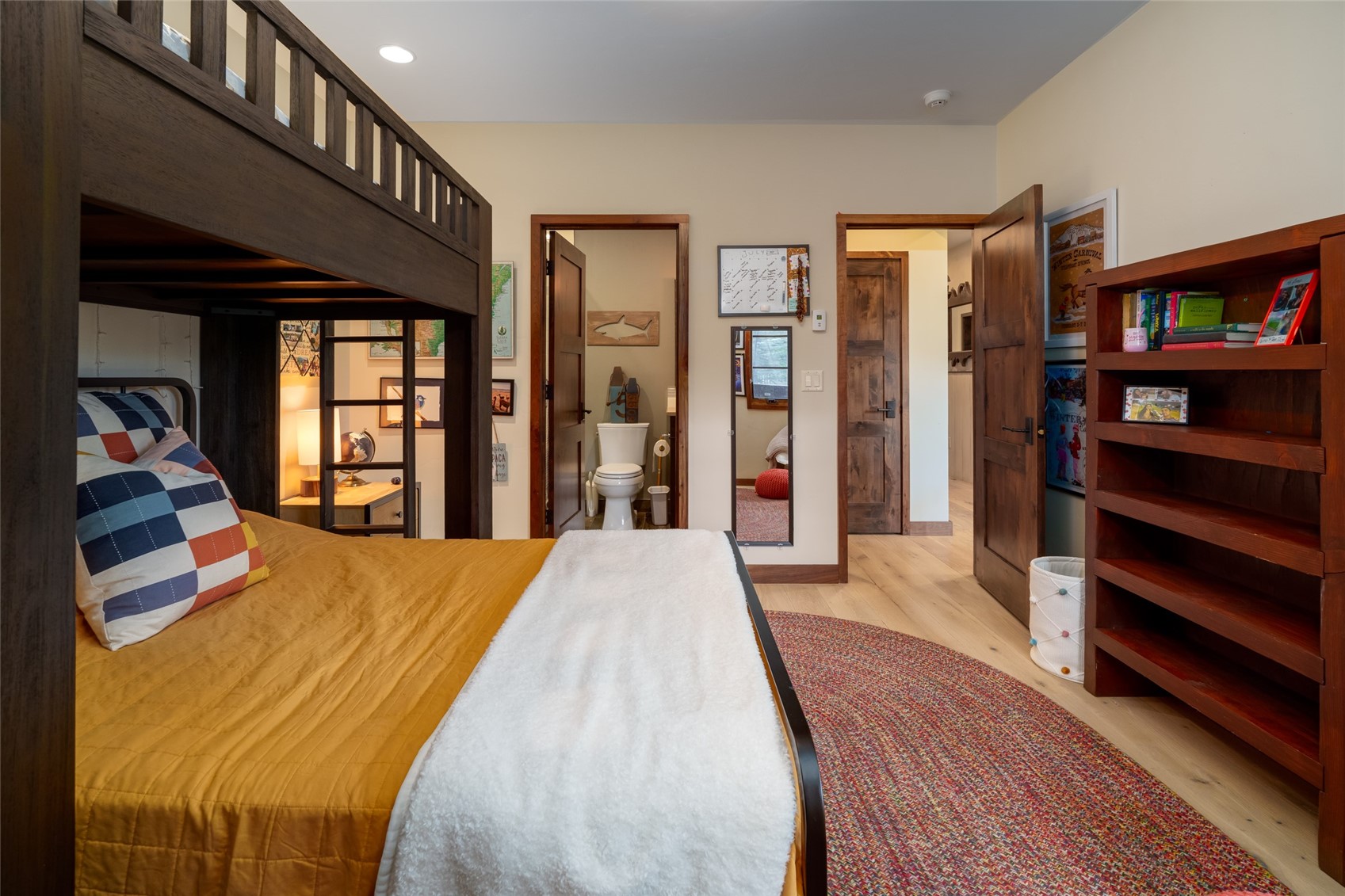 1511 Harwig CIRCLE