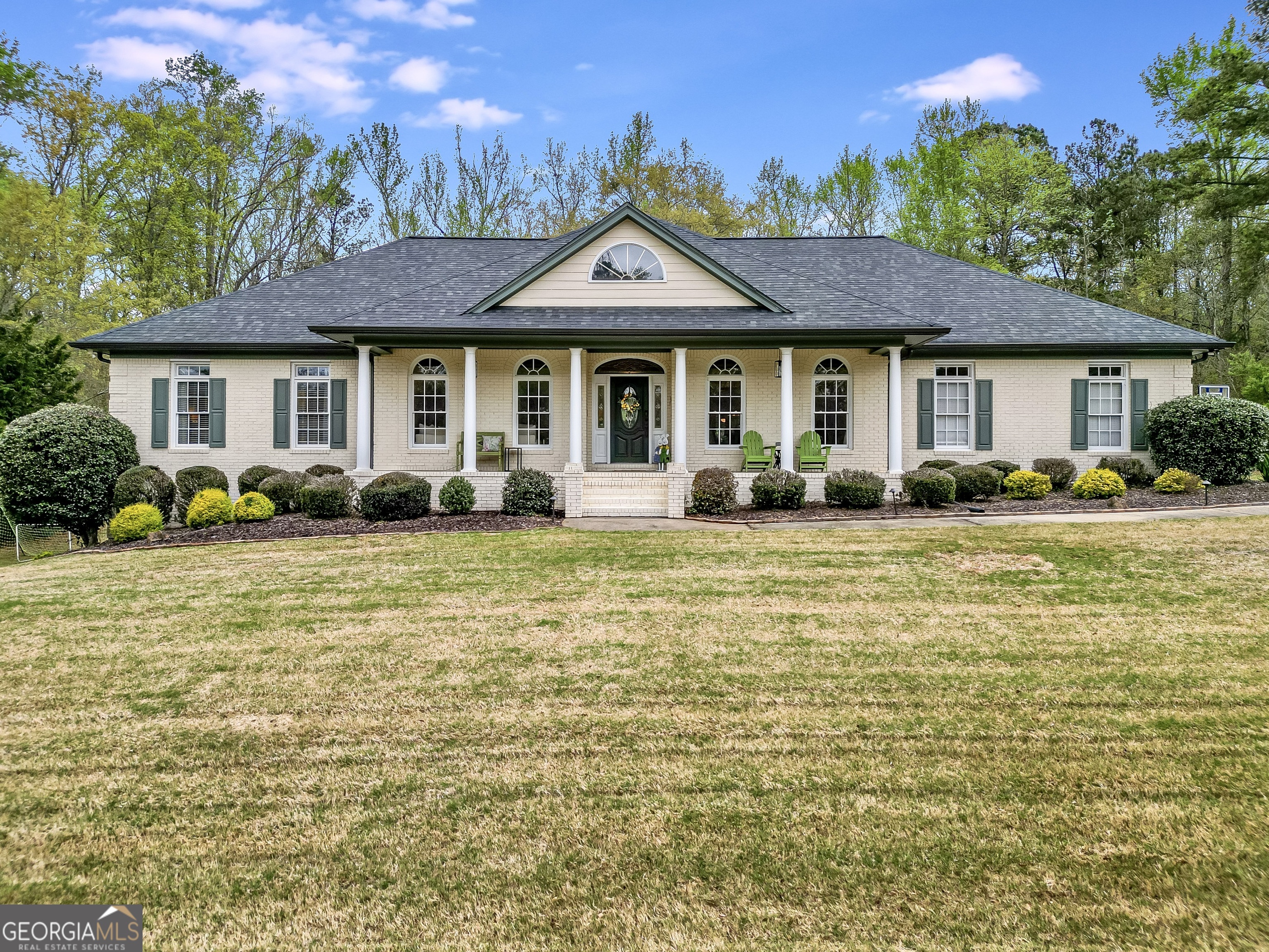 845 Streamside Drive