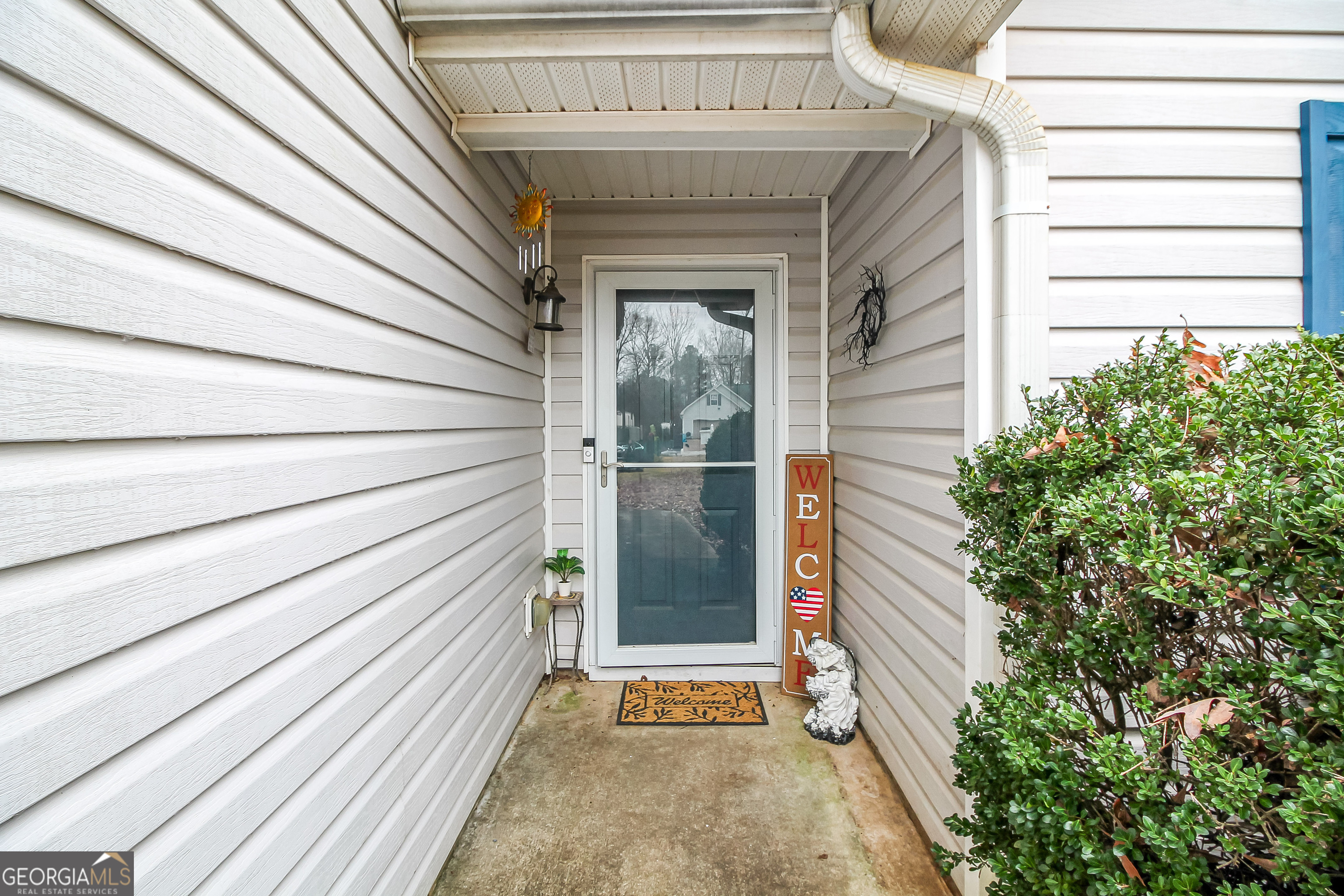 1103 Larkspur Drive