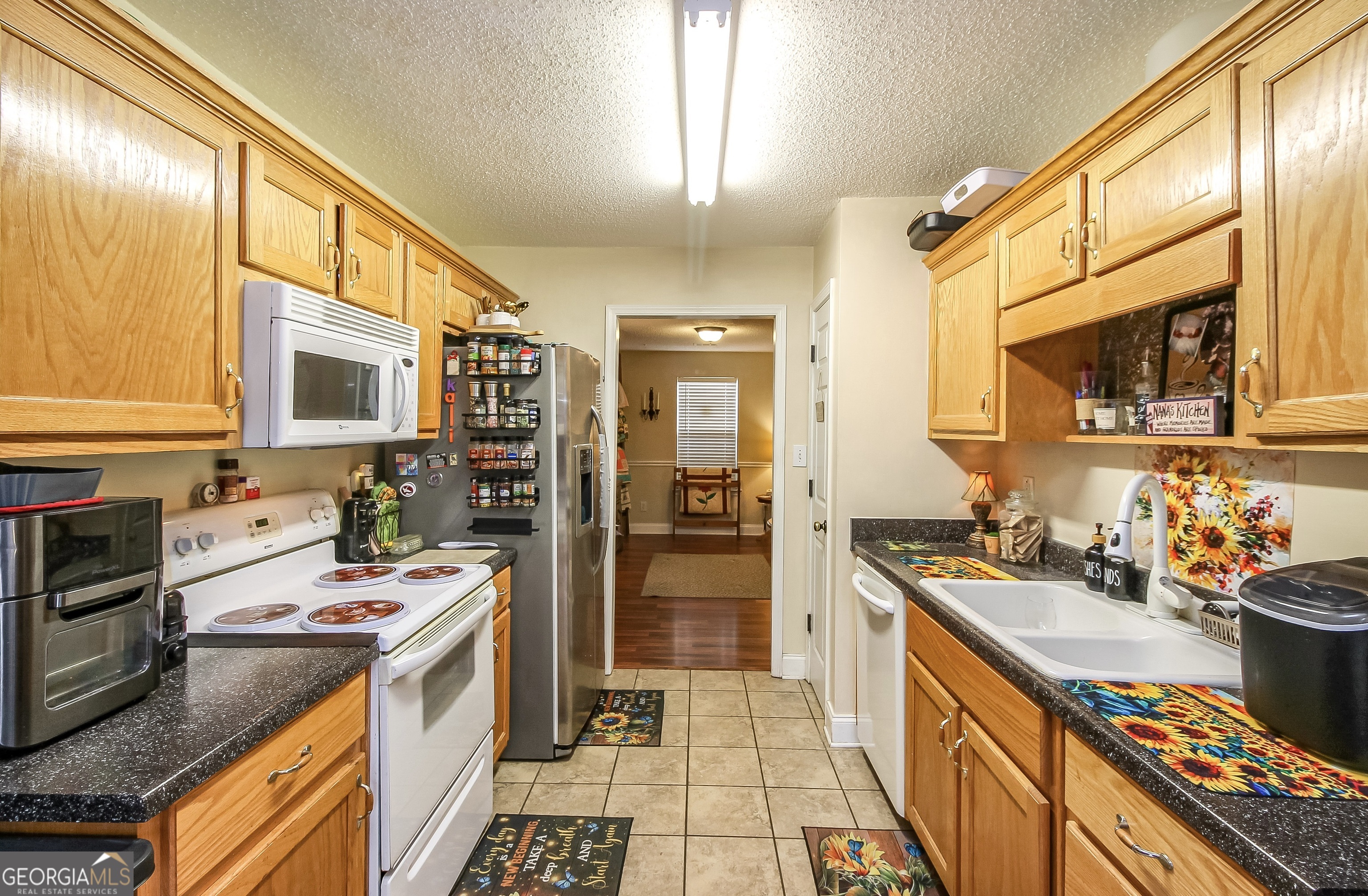 1103 Larkspur Drive