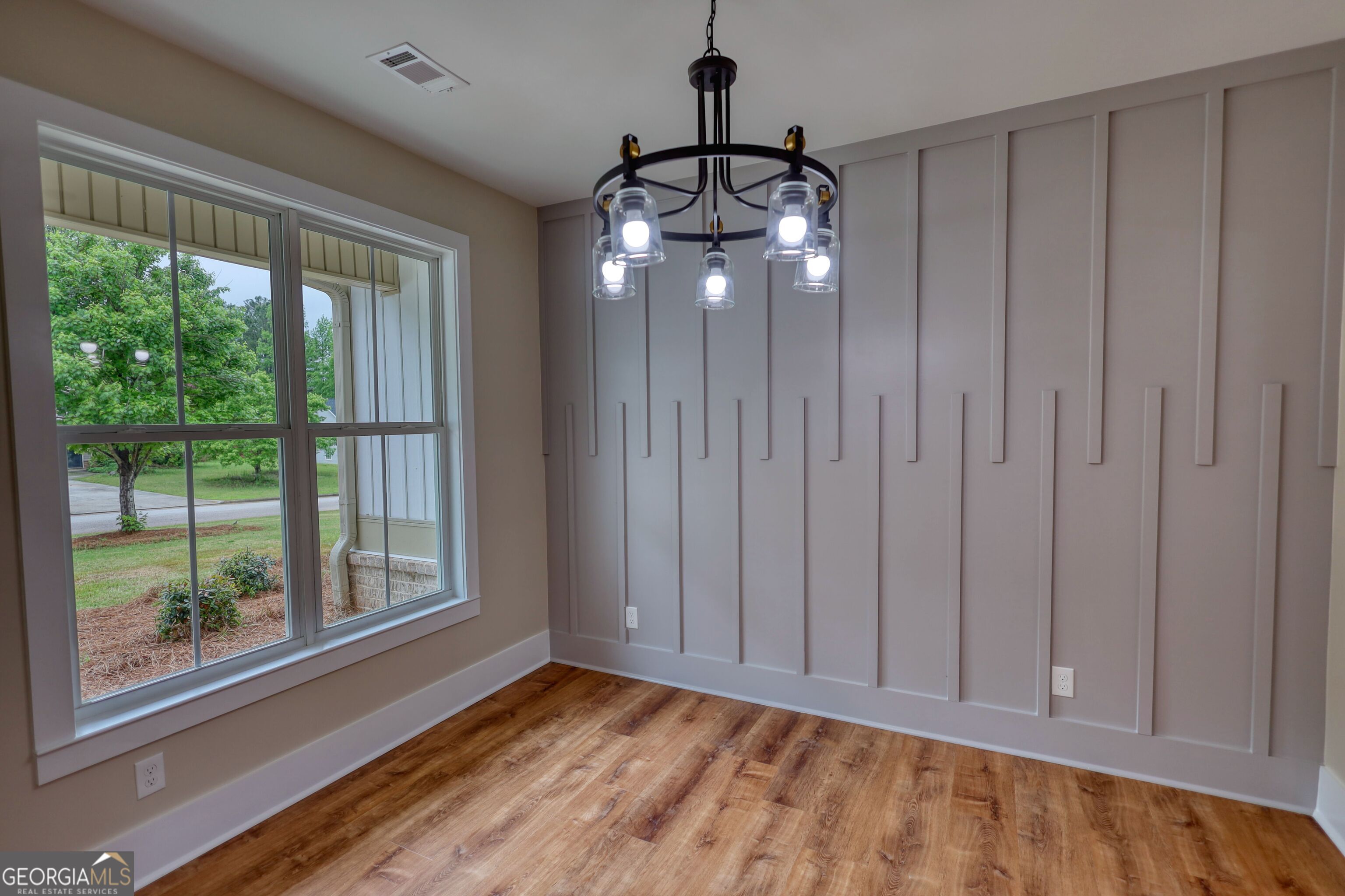 25 Oakbrook Lane