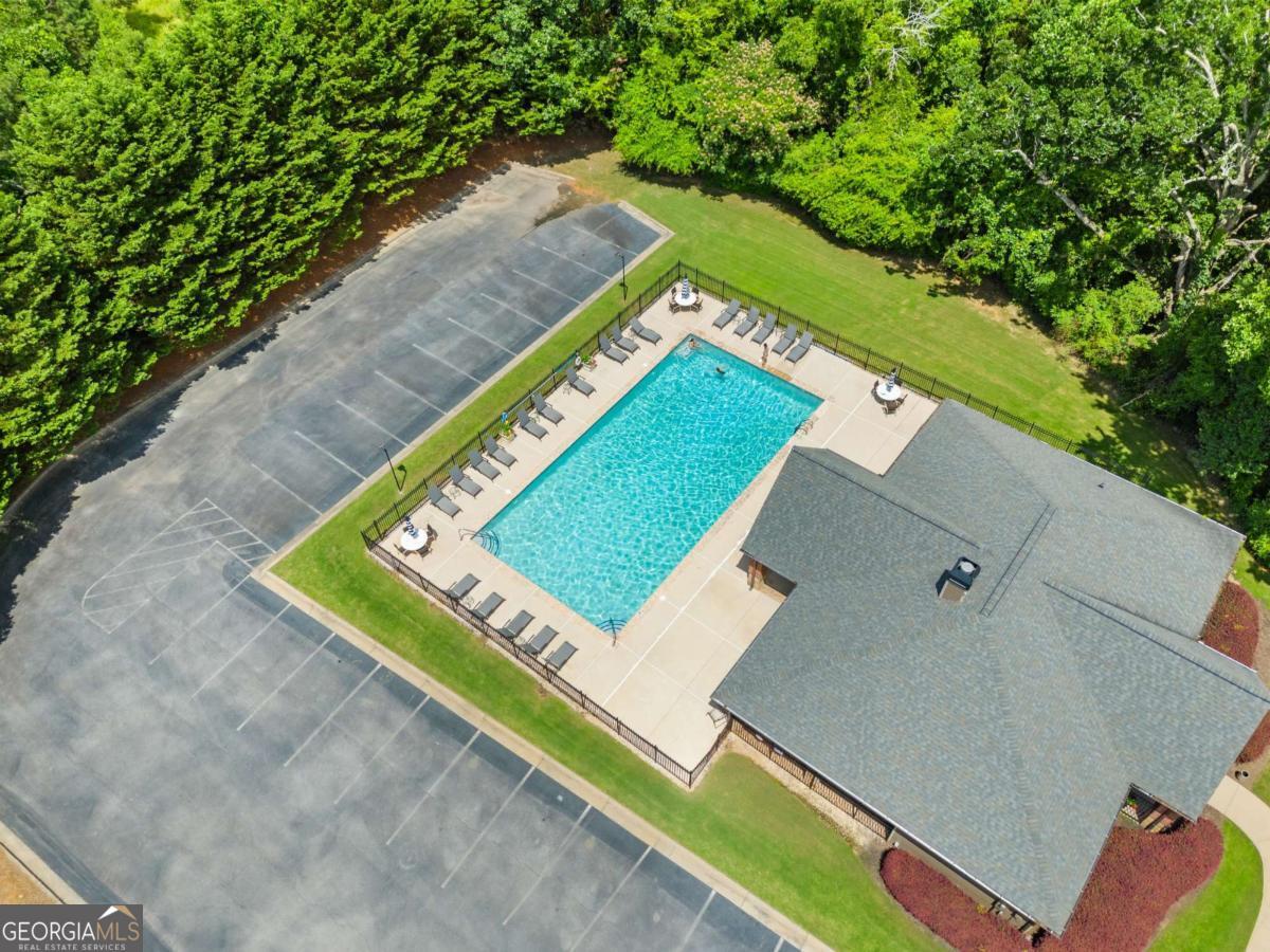 4860 Wildlife Way