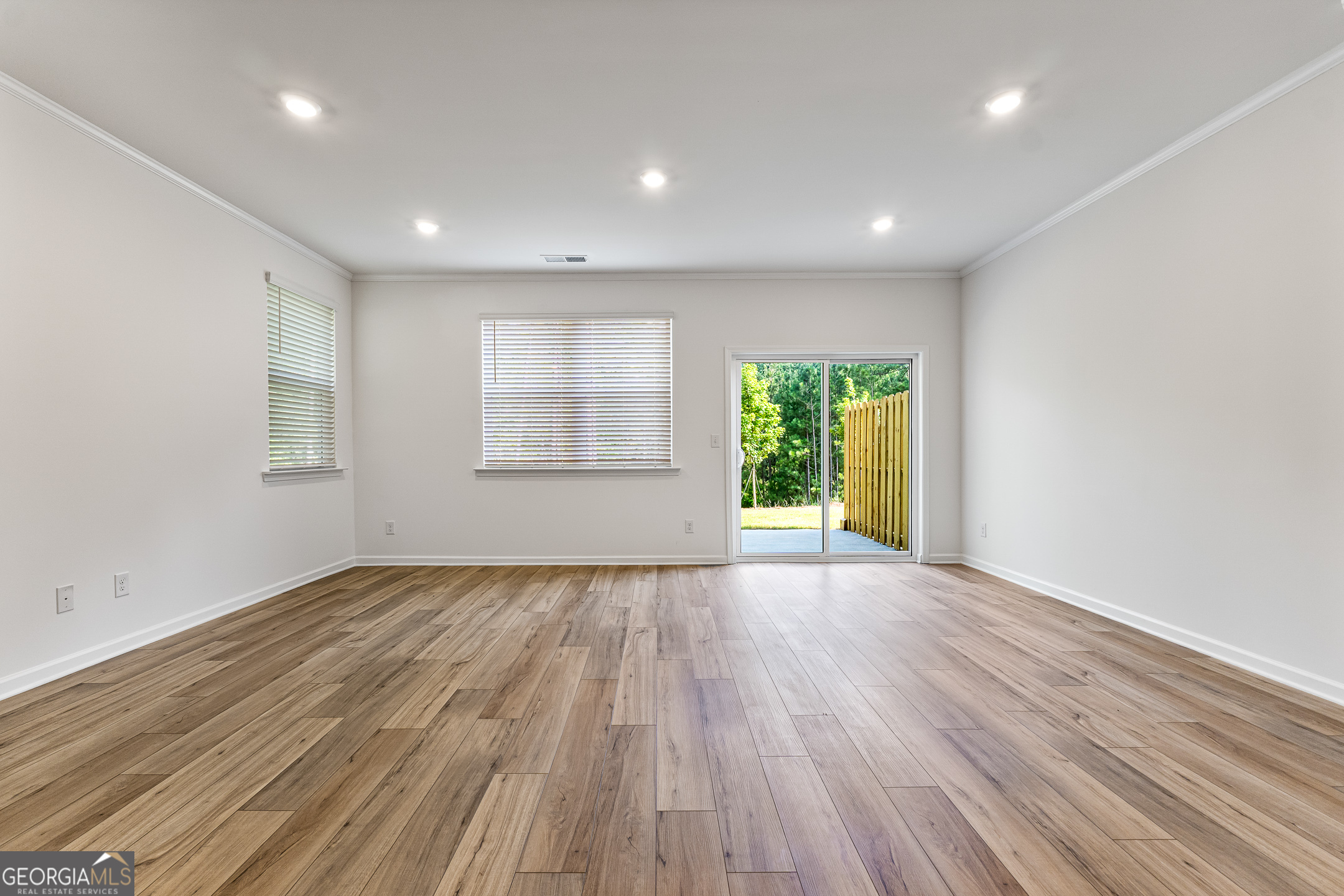 160 Hazel Dr