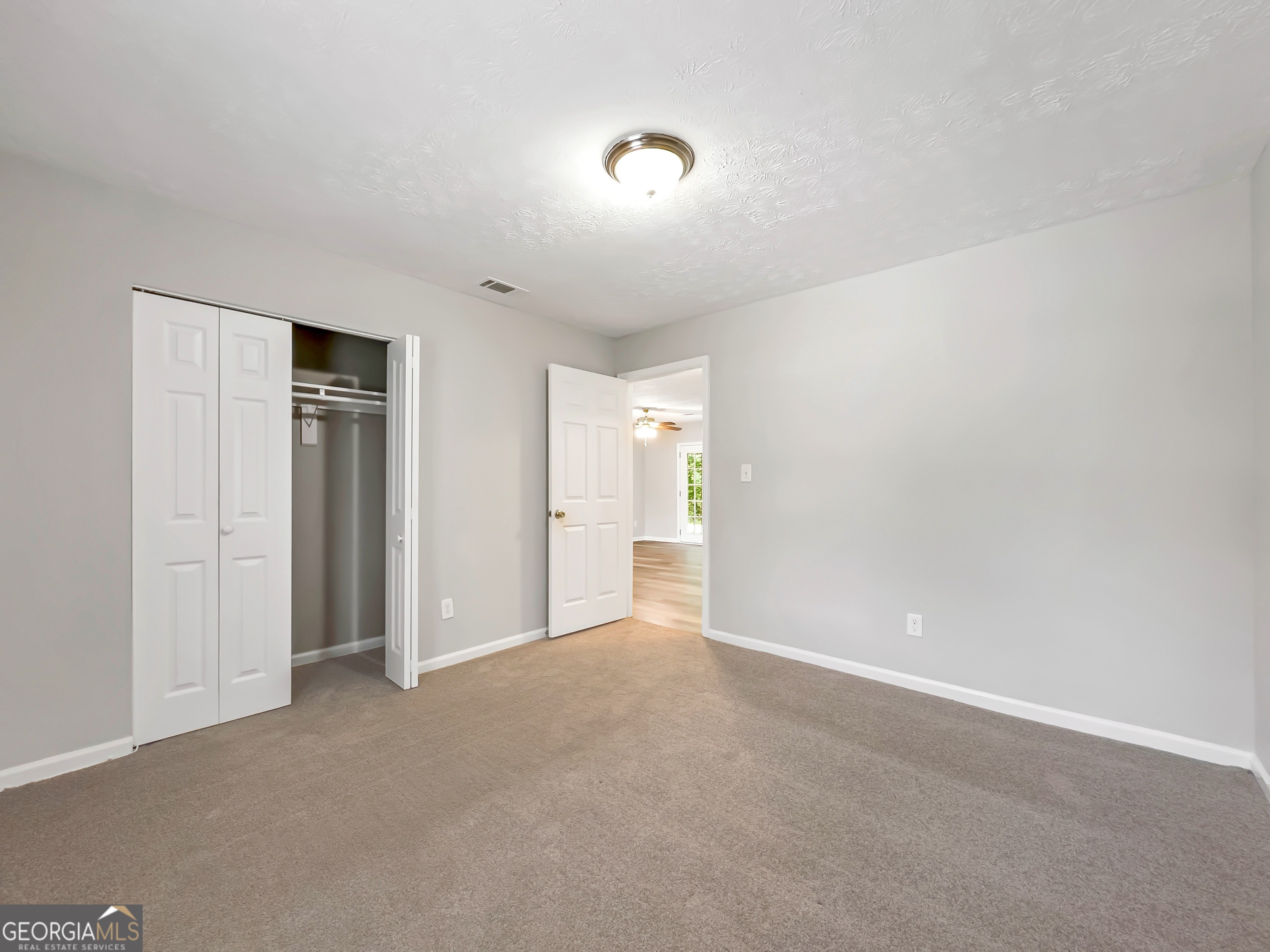 2039 Faith Cove