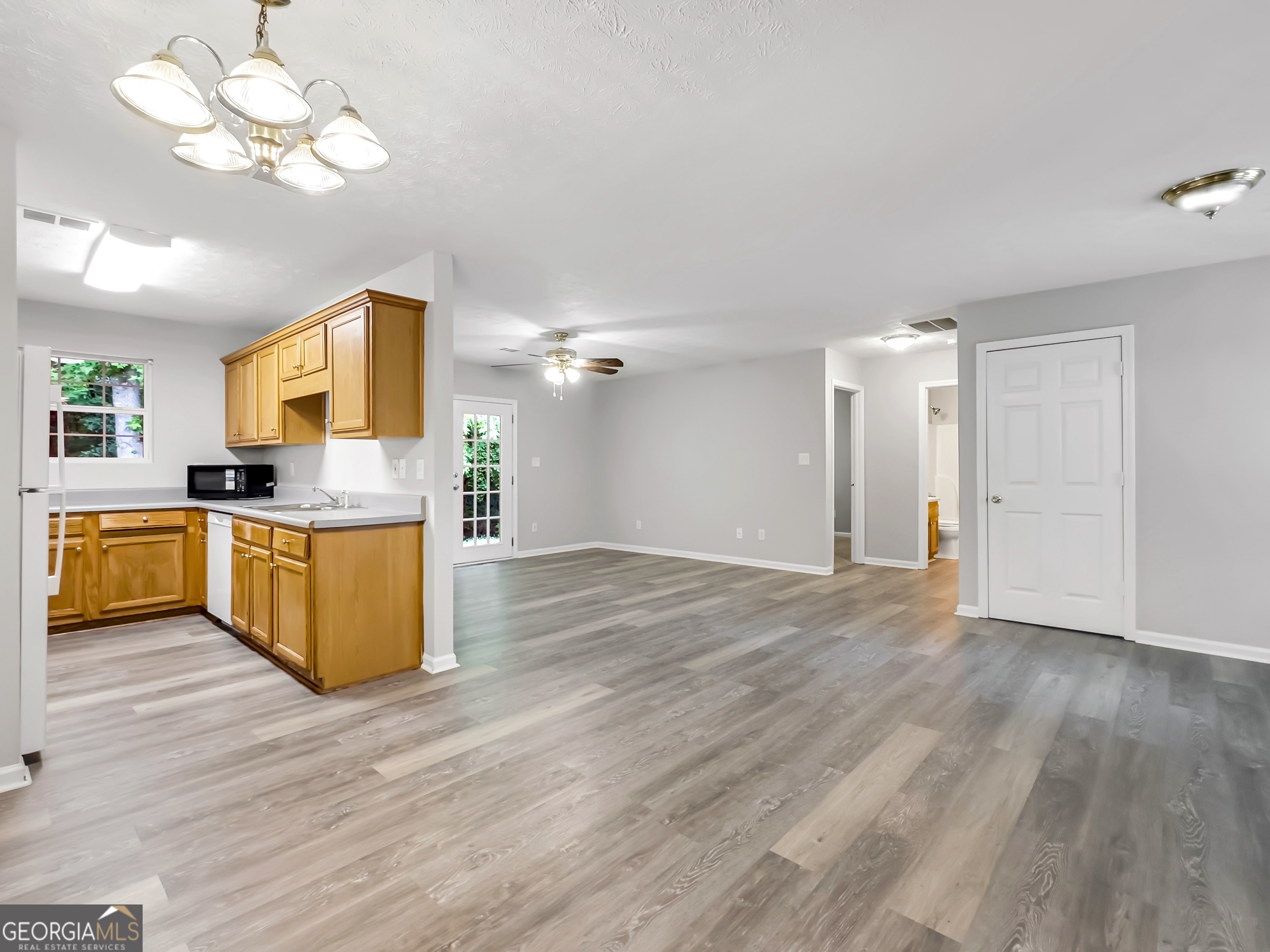 2039 Faith Cove