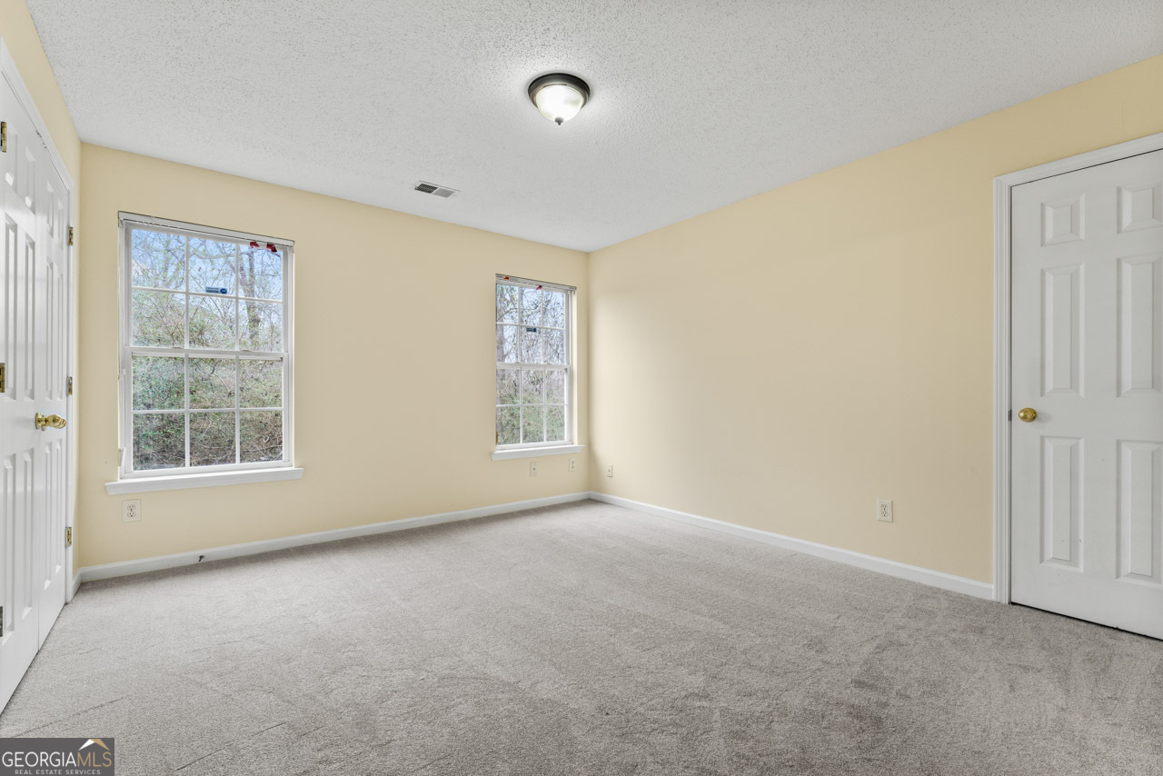 167 London Drive
